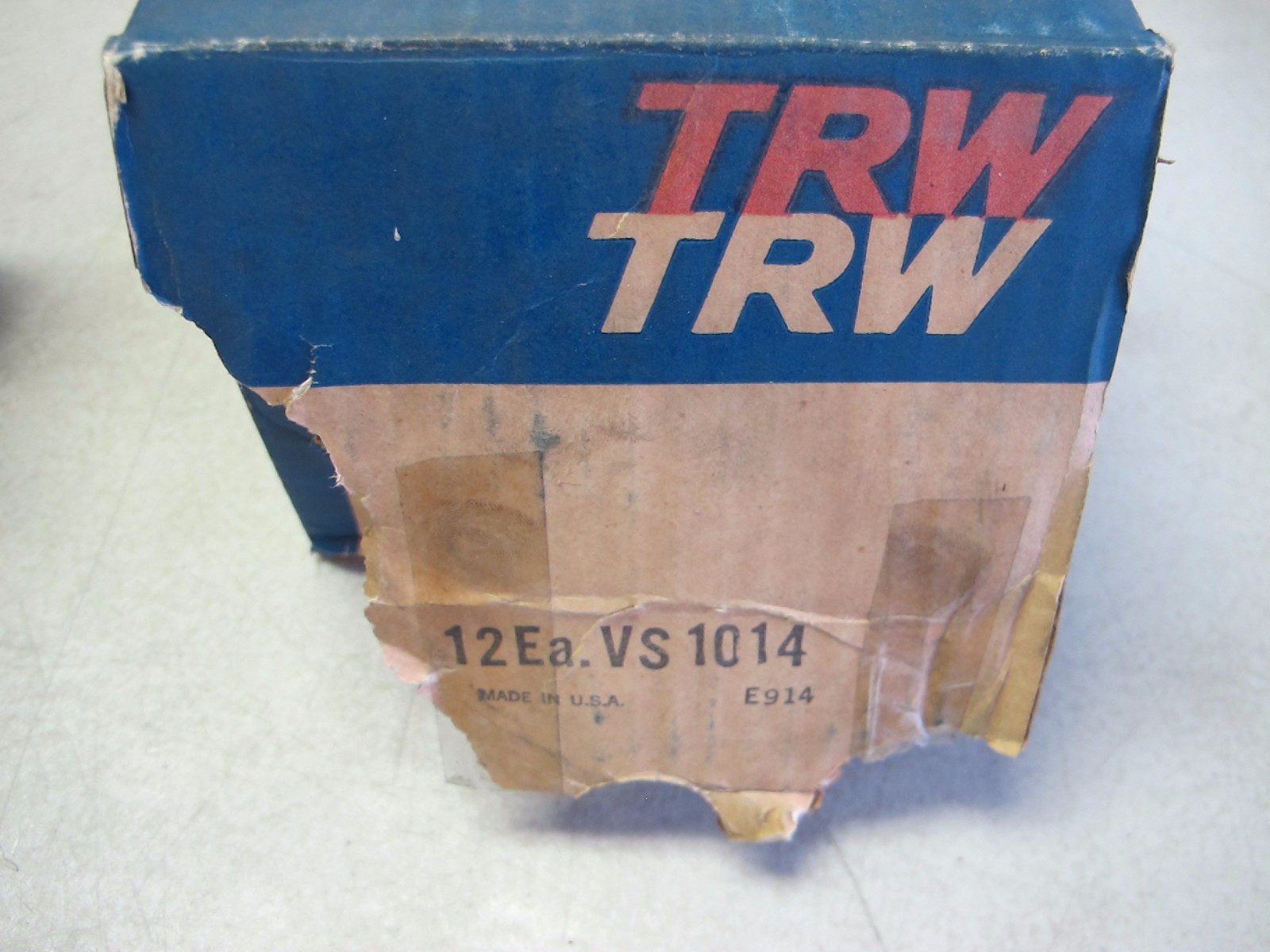 TRW Engine Valve Spring fit GMC (VS1014) - 12 Pcs