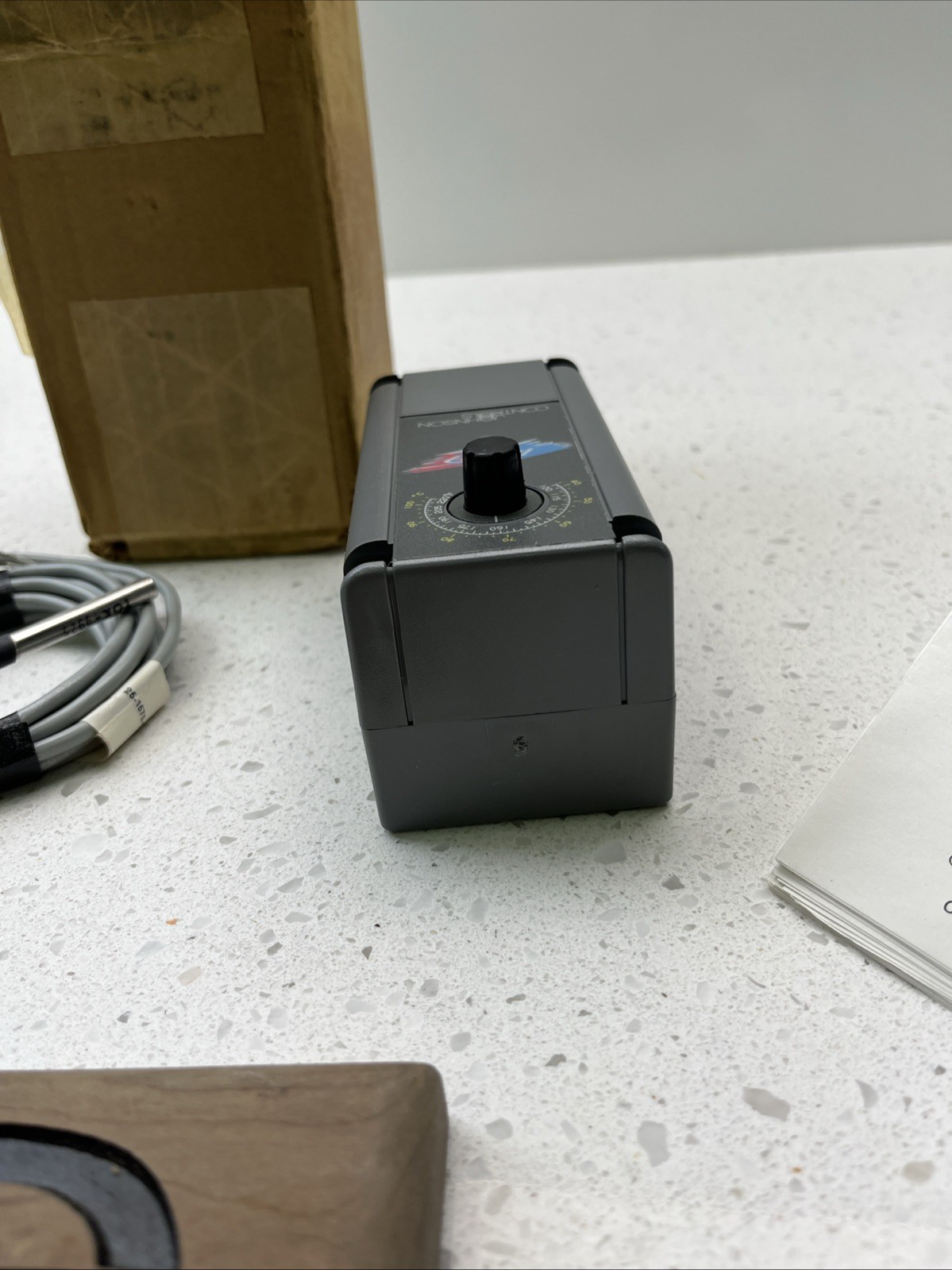 A319ABC-12-10 Johnson Controls Temp. Controller With Sensor