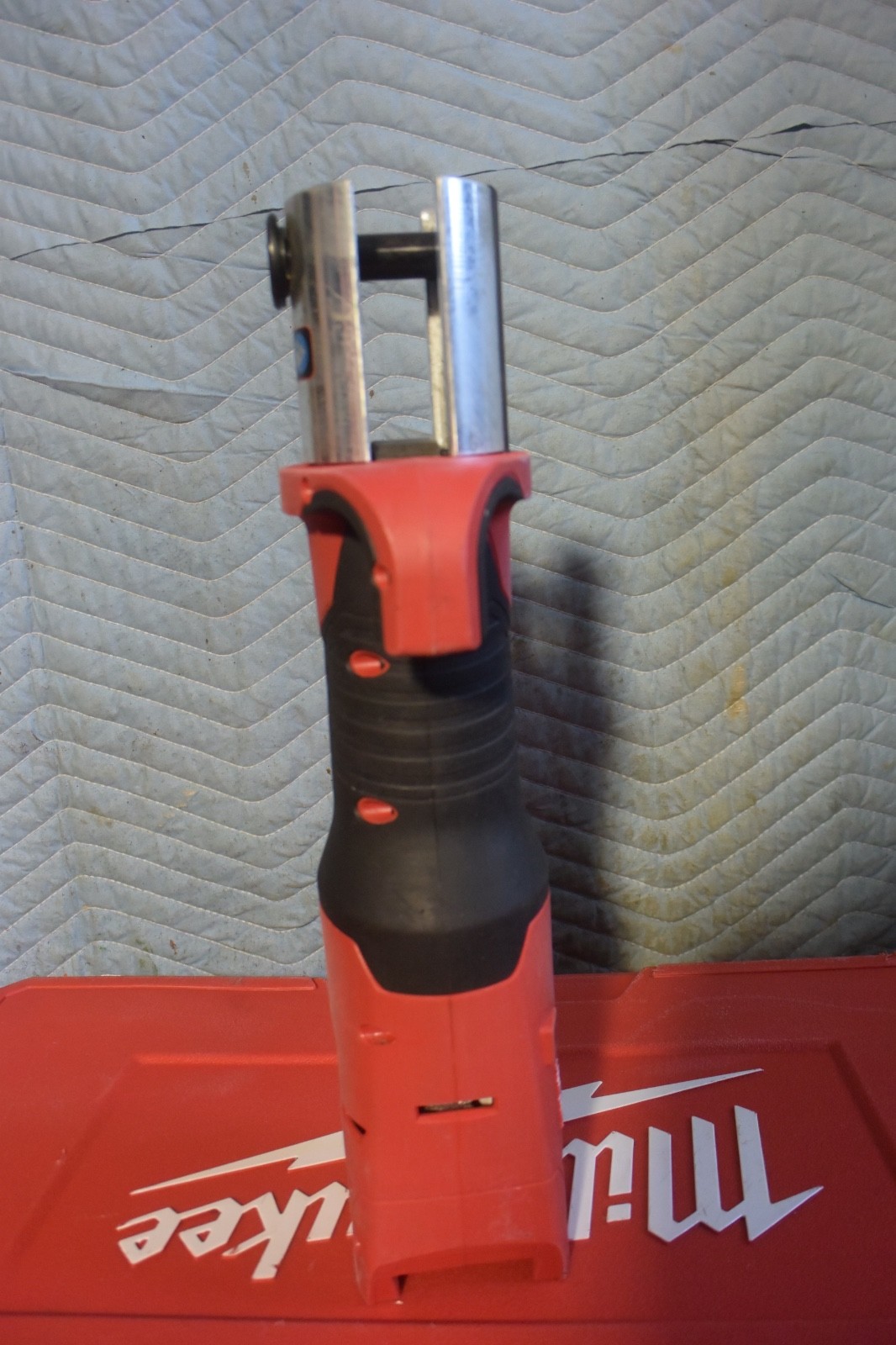 Milwaukee Press Model 2922-20 Copper Pipe Press Tool with 6 Jaws CLEAN!!!!