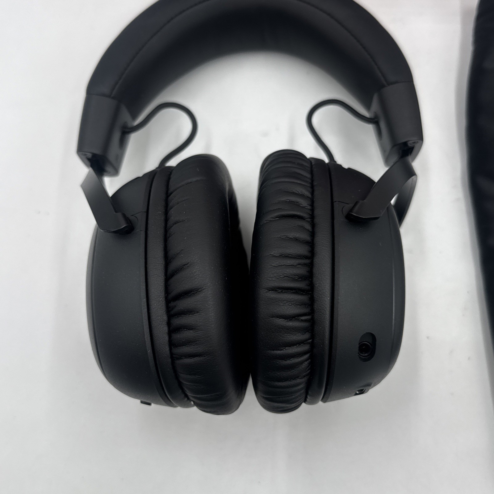 HyperX Cloud III S Wireless - Gaming Headset (Black) Open Box