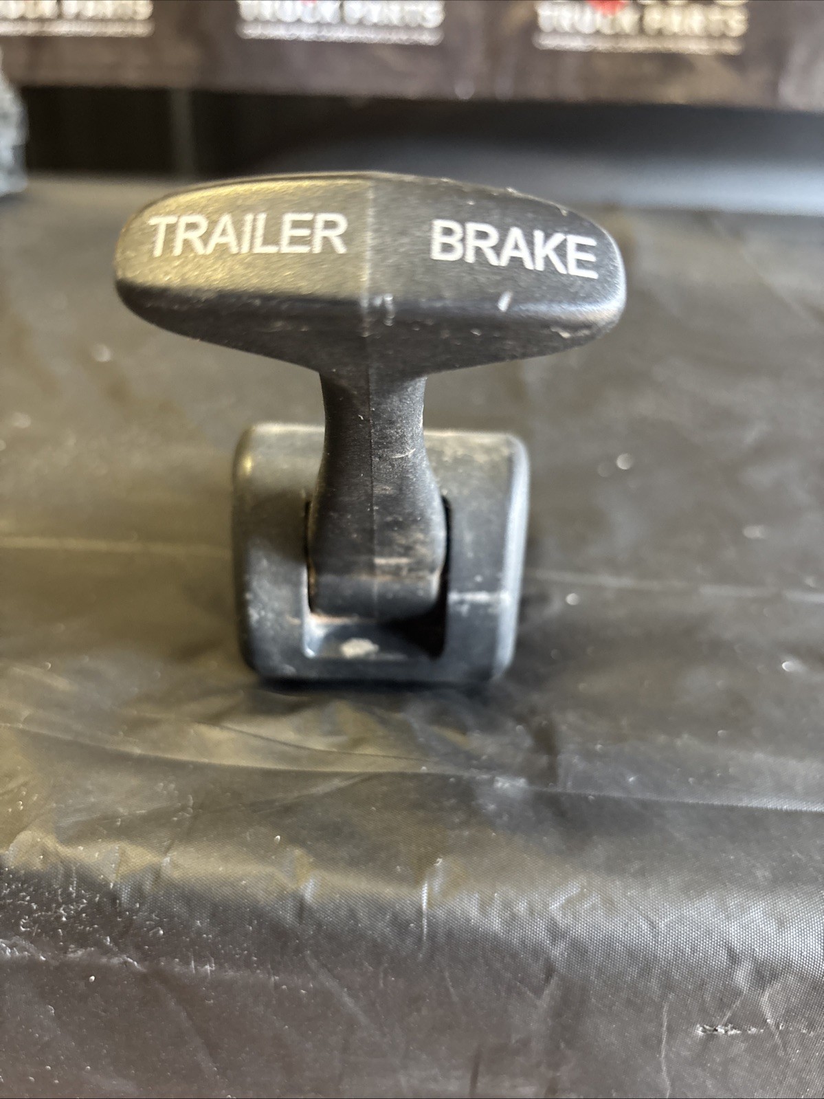 Trailer Brake Control Valve 26503-1 GTD-26503-1 Compatible with Freight Liner