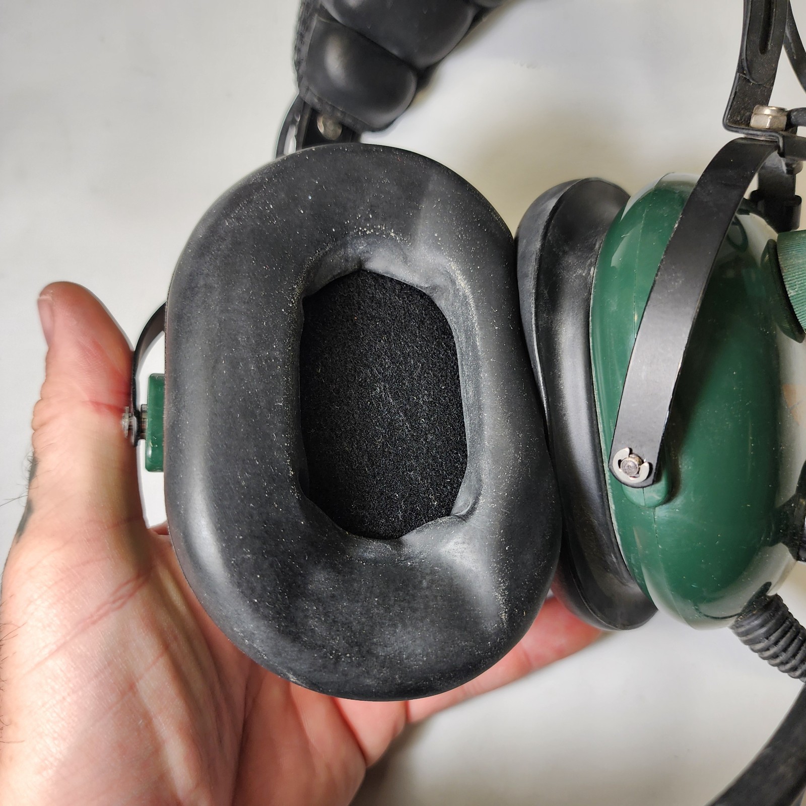 Avcomm Aviation Communications, Inc. Headset Model AC-900