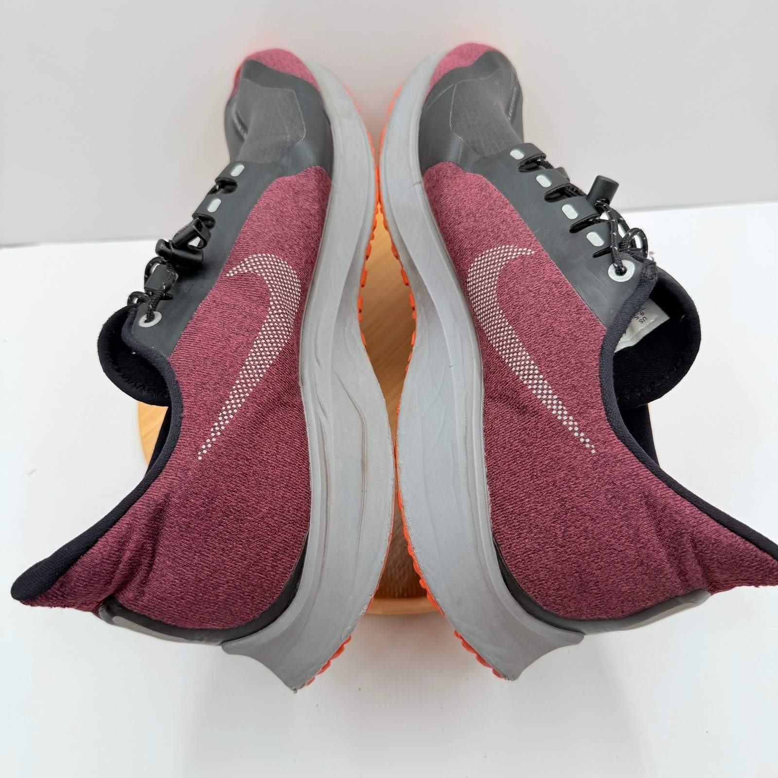 Nike Air Zoom Pegasus 35 Shield Water Repellent Running Shoes Burgundy Mens 9.5