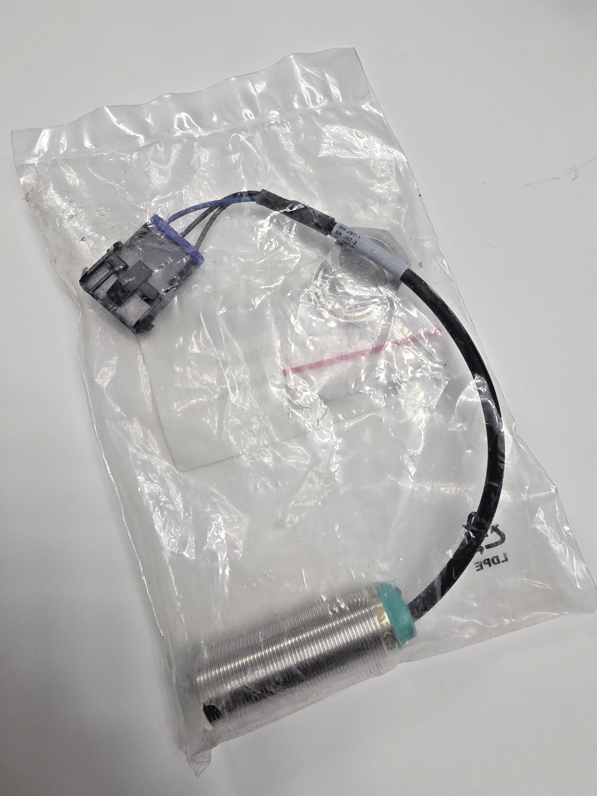 1022003/001, Raymond Proximity Sensor, New-Free Shipping