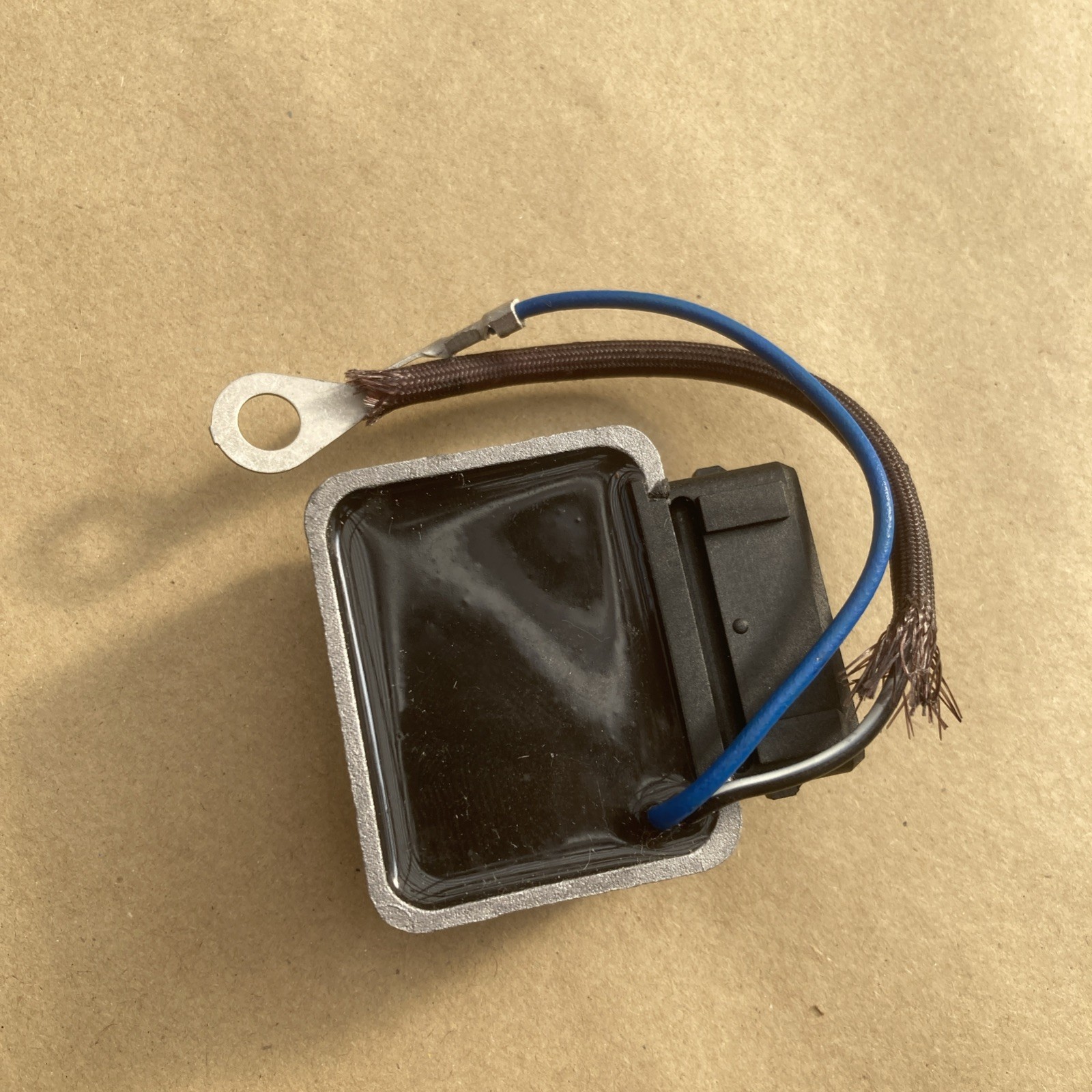 Lucas Ignition Module DSJ121 Nos