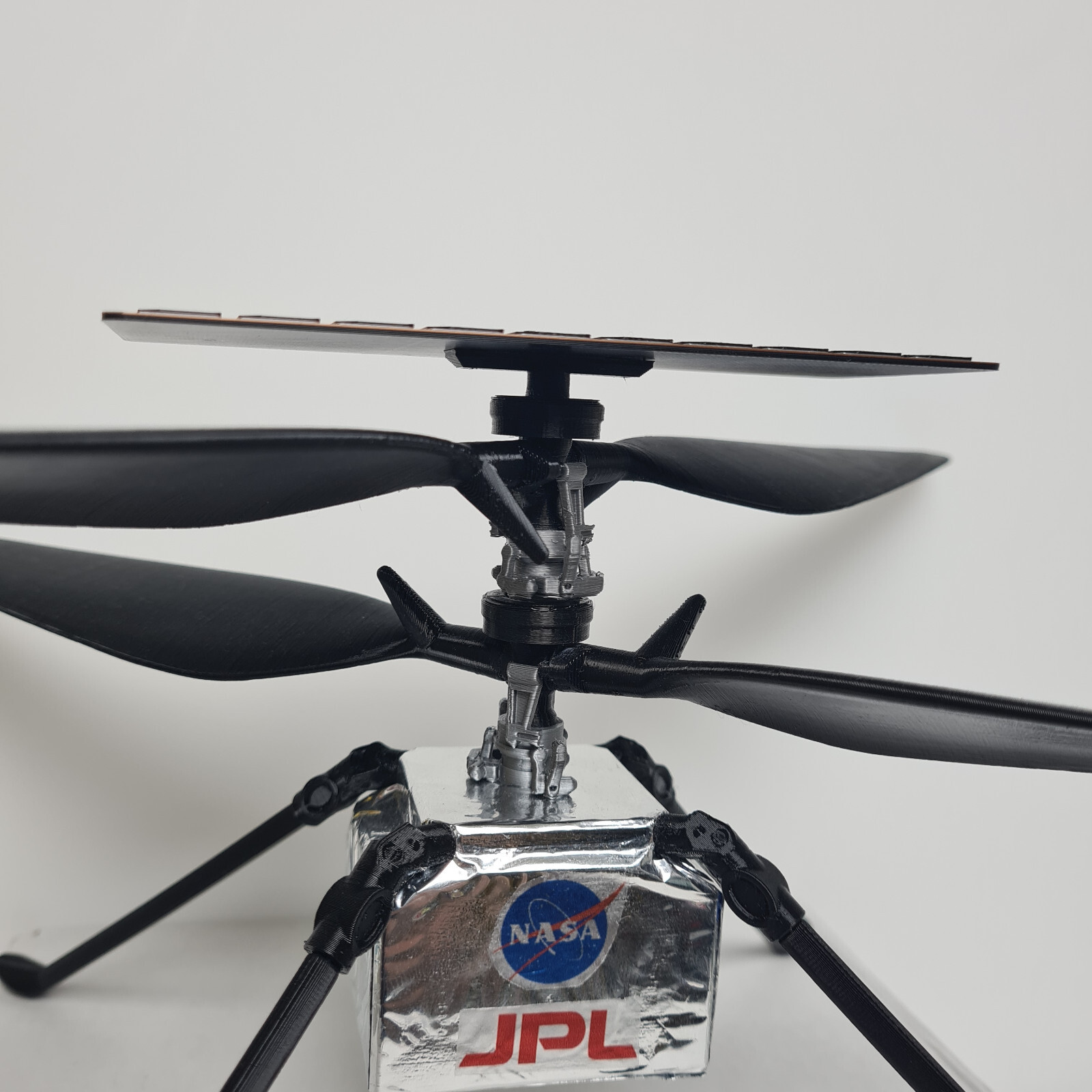 Ingenuity Mars Helicopter Nasa 2020 Display Model 1:3 Scale 360mm Span
