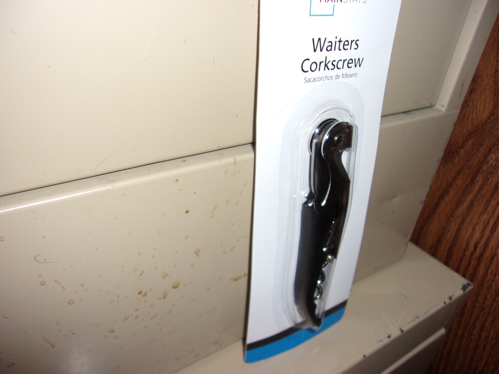 BRAND NEW MAINSTAYS WAITERS CORKSCREW...FACTORY SEALED PACKAGE