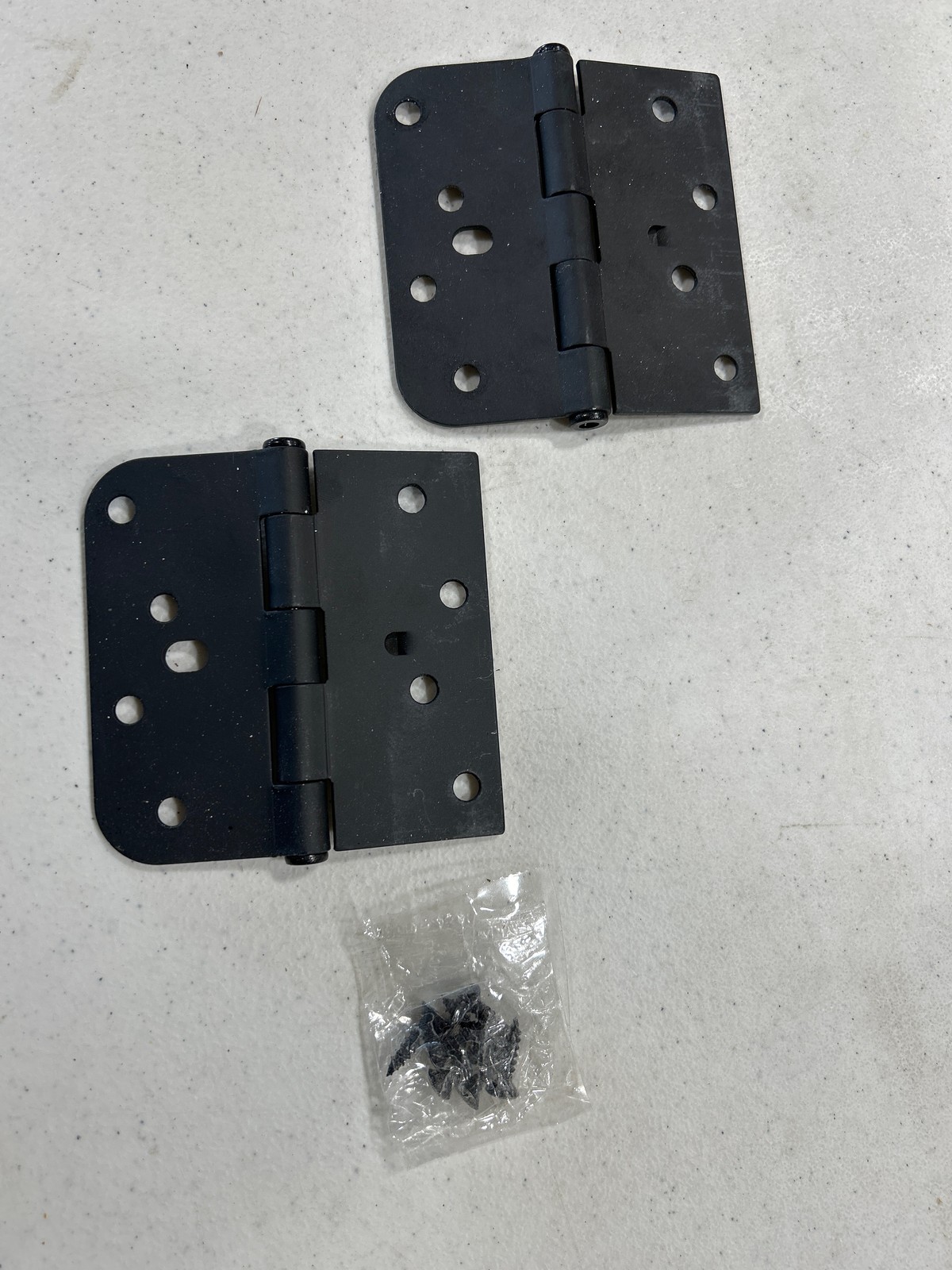 Miseno MDH4002BK 4x4 Matte Black 5/8" Radius Door Hinge Pair
