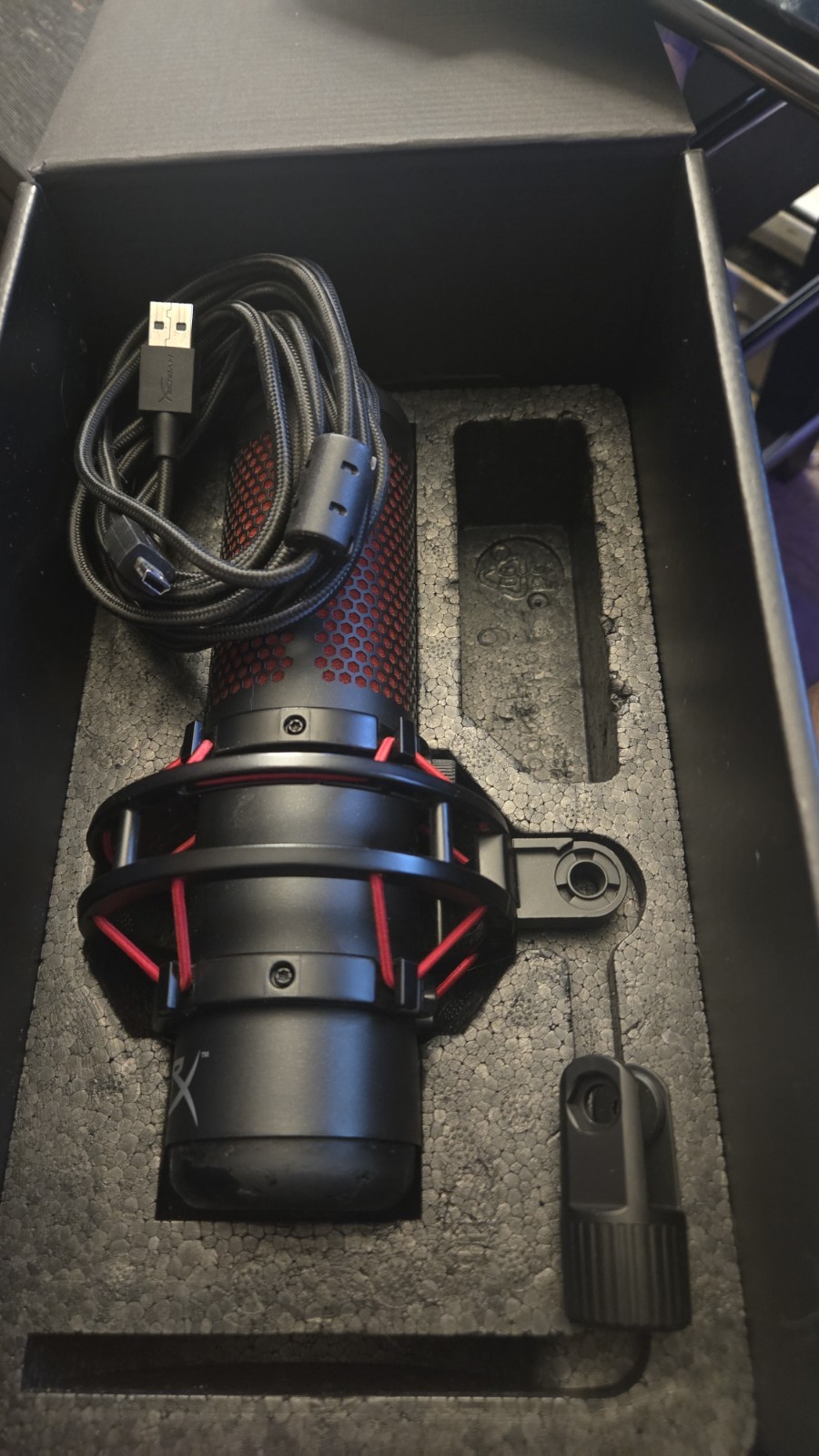 HyperX QuadCast with Mic Arm