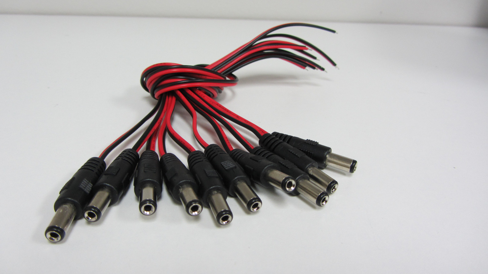 10pc DC male Lead , pigtail for CCTV camera power