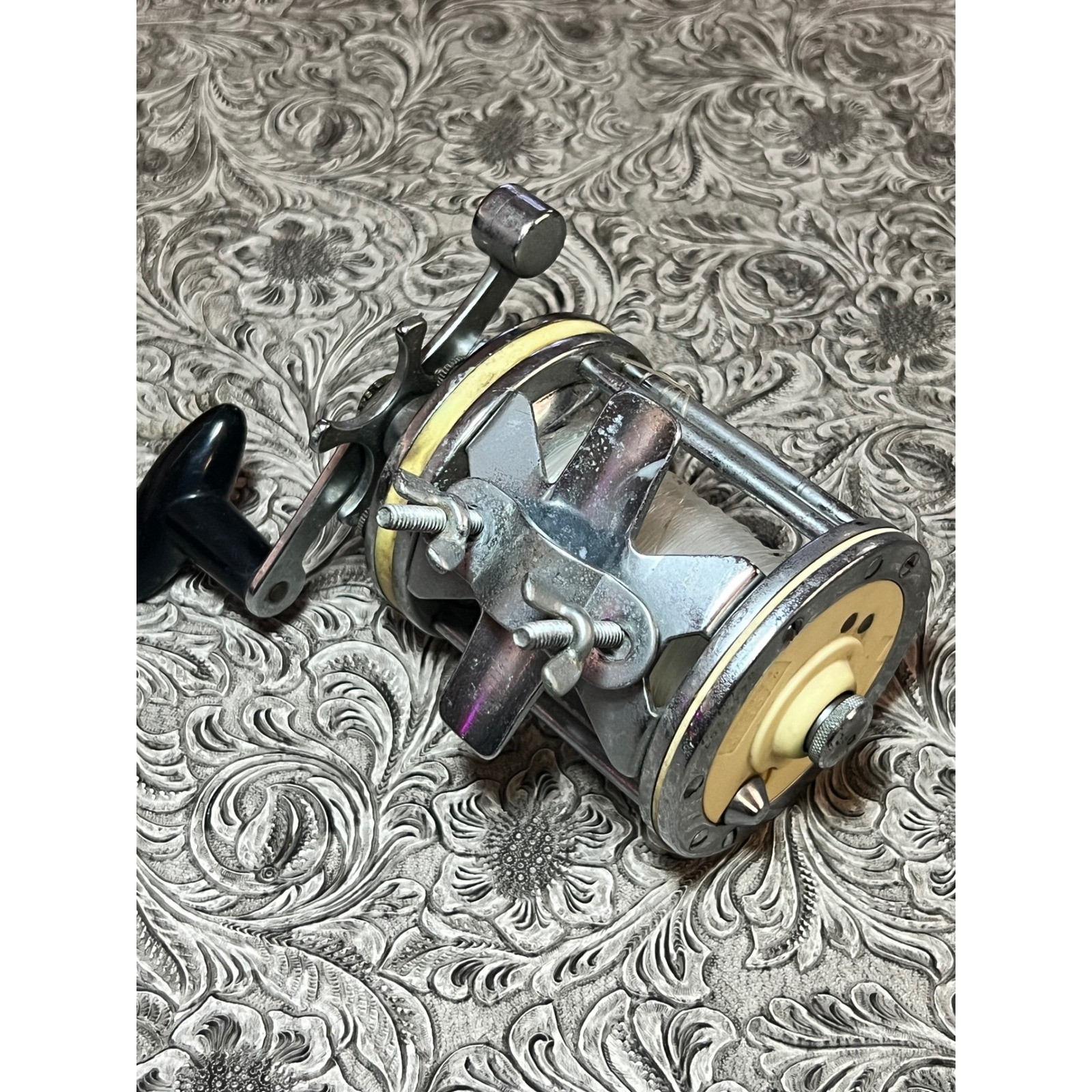 Vintage French Made Fishing Reel Metal Star Drag Level Wind Saltwater 6in Boat!!