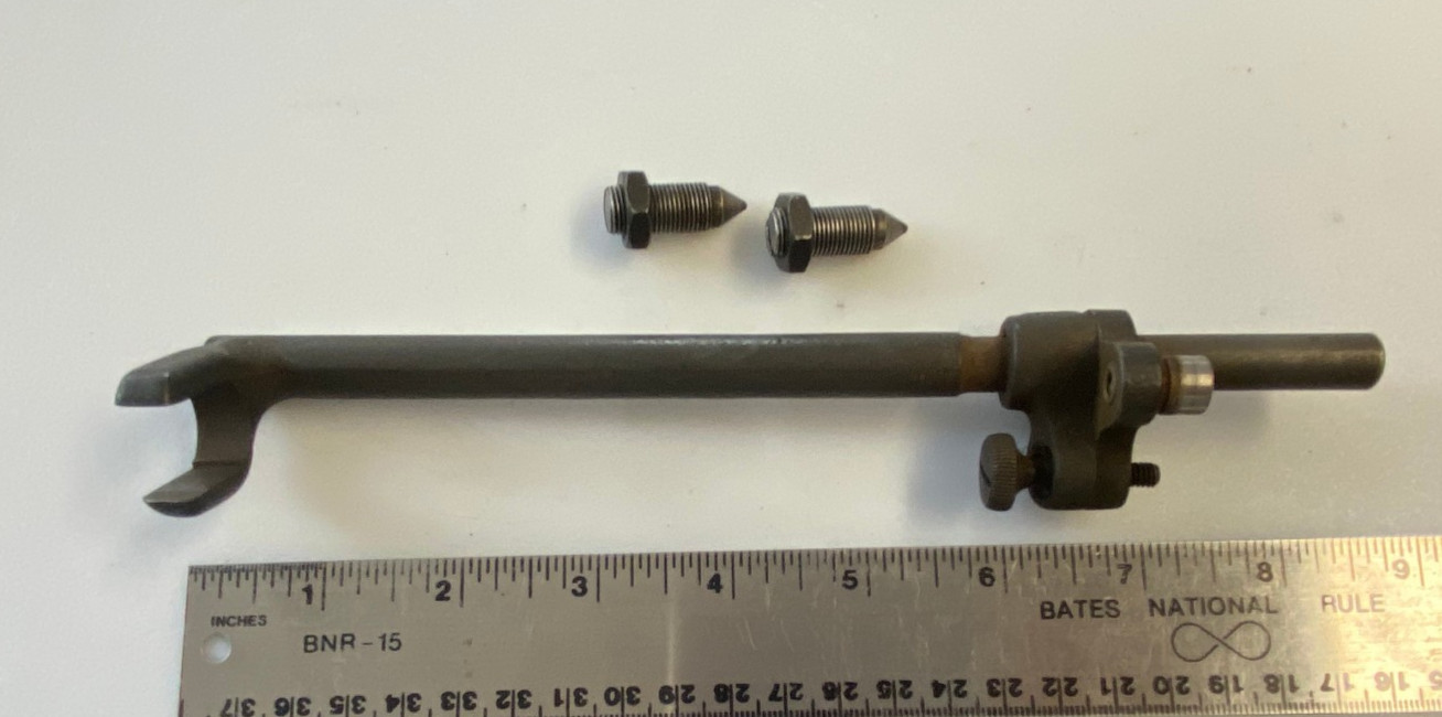 Singer 15 Sewing Machine Part (1954) – Feed Lifting Rock Shaft