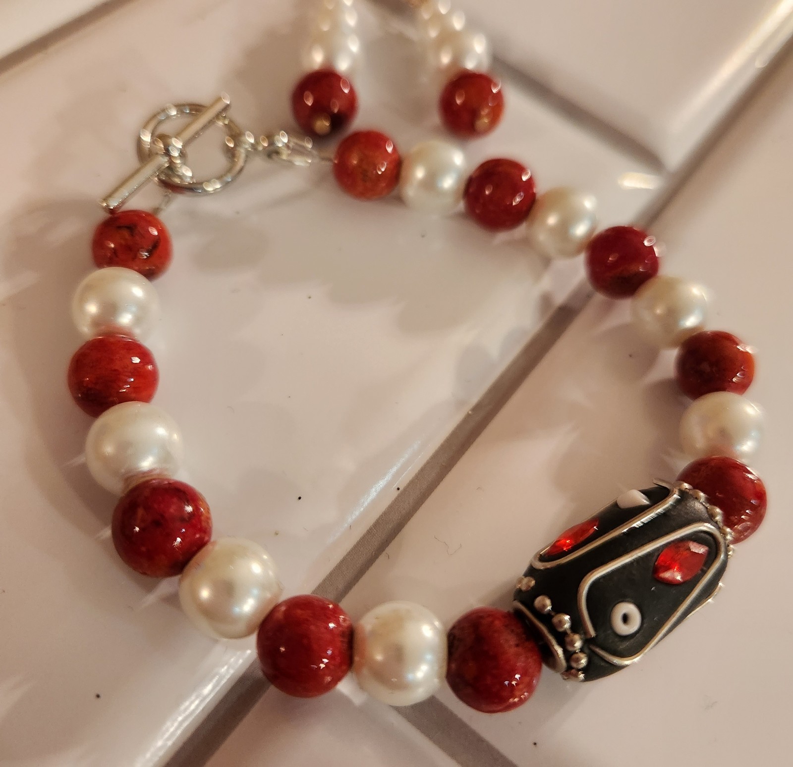 Artisan Handmade Red Jasper Glass Decorative Bead Toggle Bracelet. #40