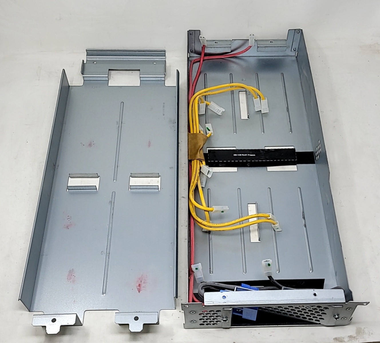 APC RBC43 48VDC Empty Battery Module Cartridge Chassis SEE NOTES