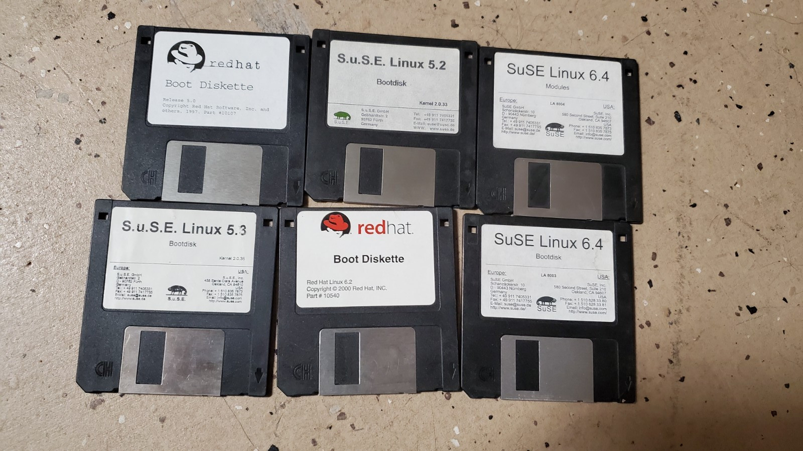 Vintage Linux media/apps/sdks/documentation collection
