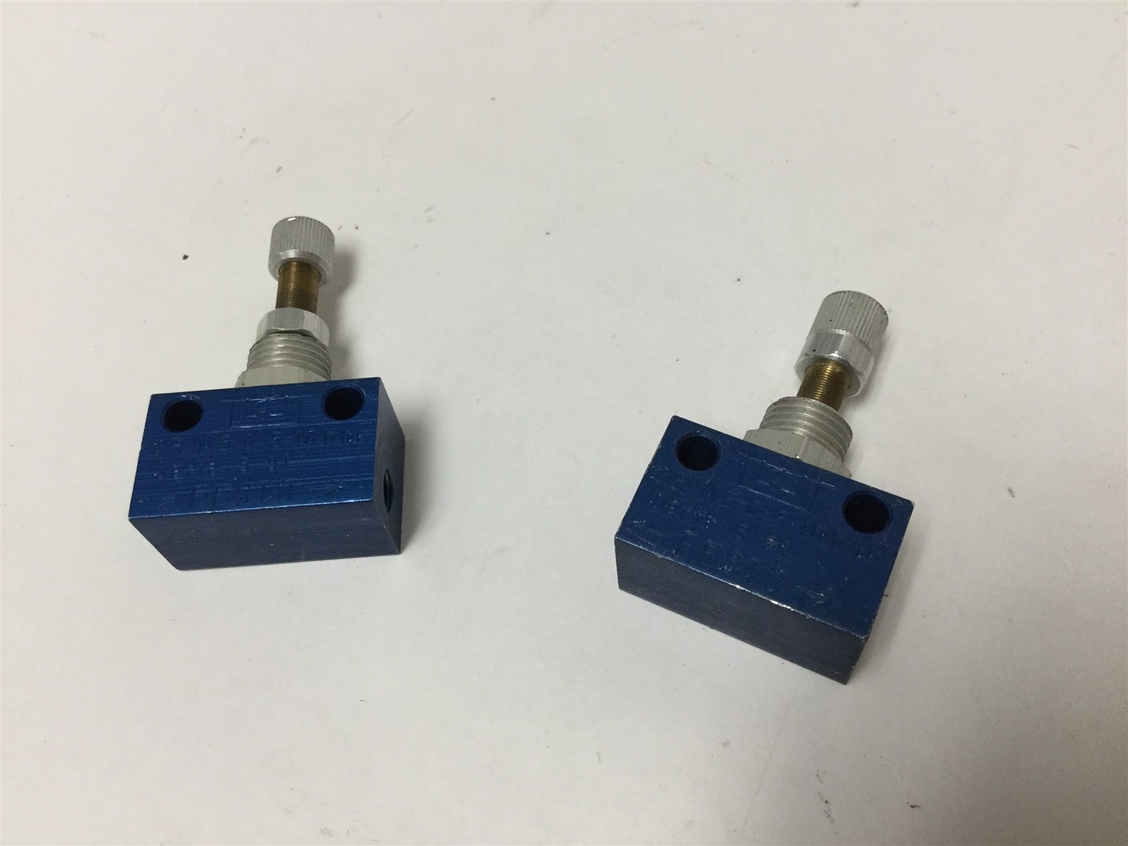 Lot of 2 Festo GR-M5 Flow Control Valves, Pressure Rating: 0.5-10bar, M5 Ports
