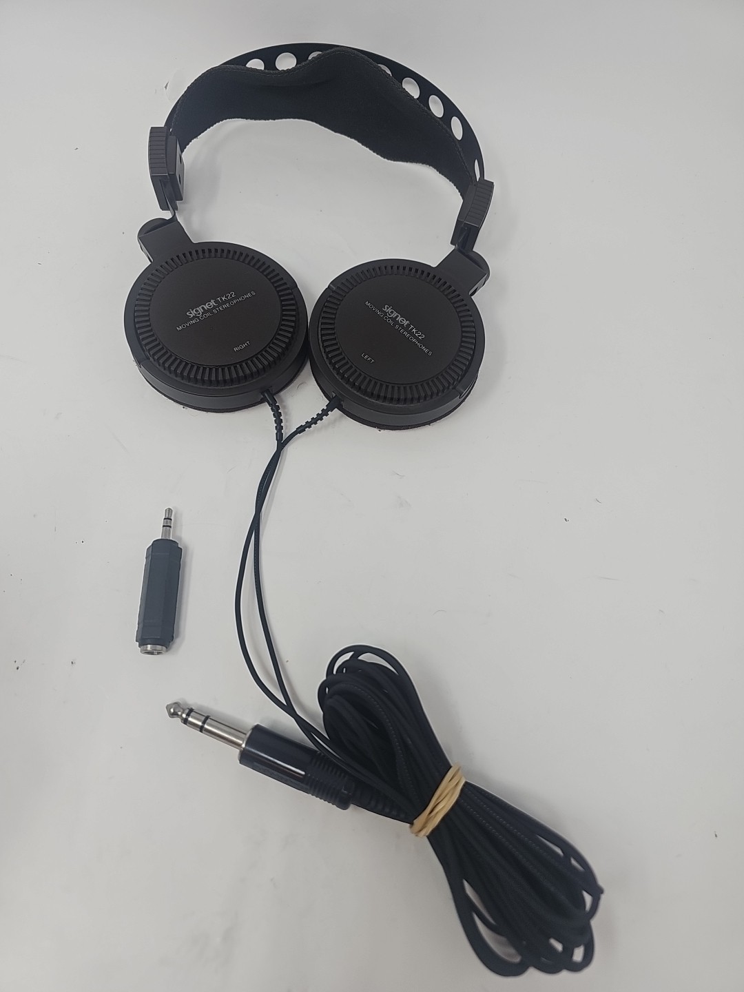Vintage Signet TK22 Moving Coil Stereo headphones Made in Japan Tested and Works