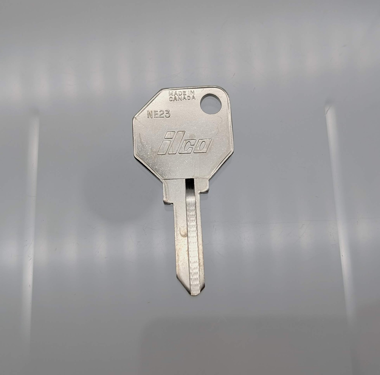 2x Ilco NE23 Key Blanks for Some Vintage Alfa Romeo Fiat Renault Peugeot Cars