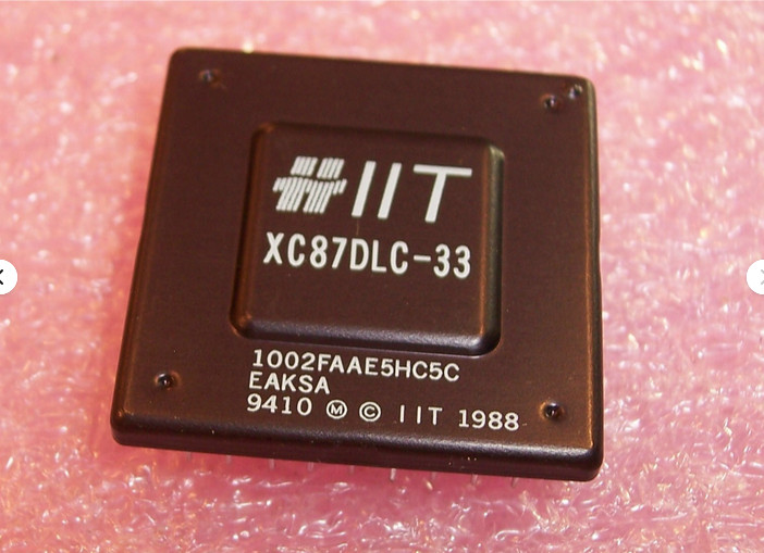 QTY (2) XC87DLC-33 IIT 68 PIN PGA PACKAGE 32 bit 33 MHz MICROPROCESSOR NOS