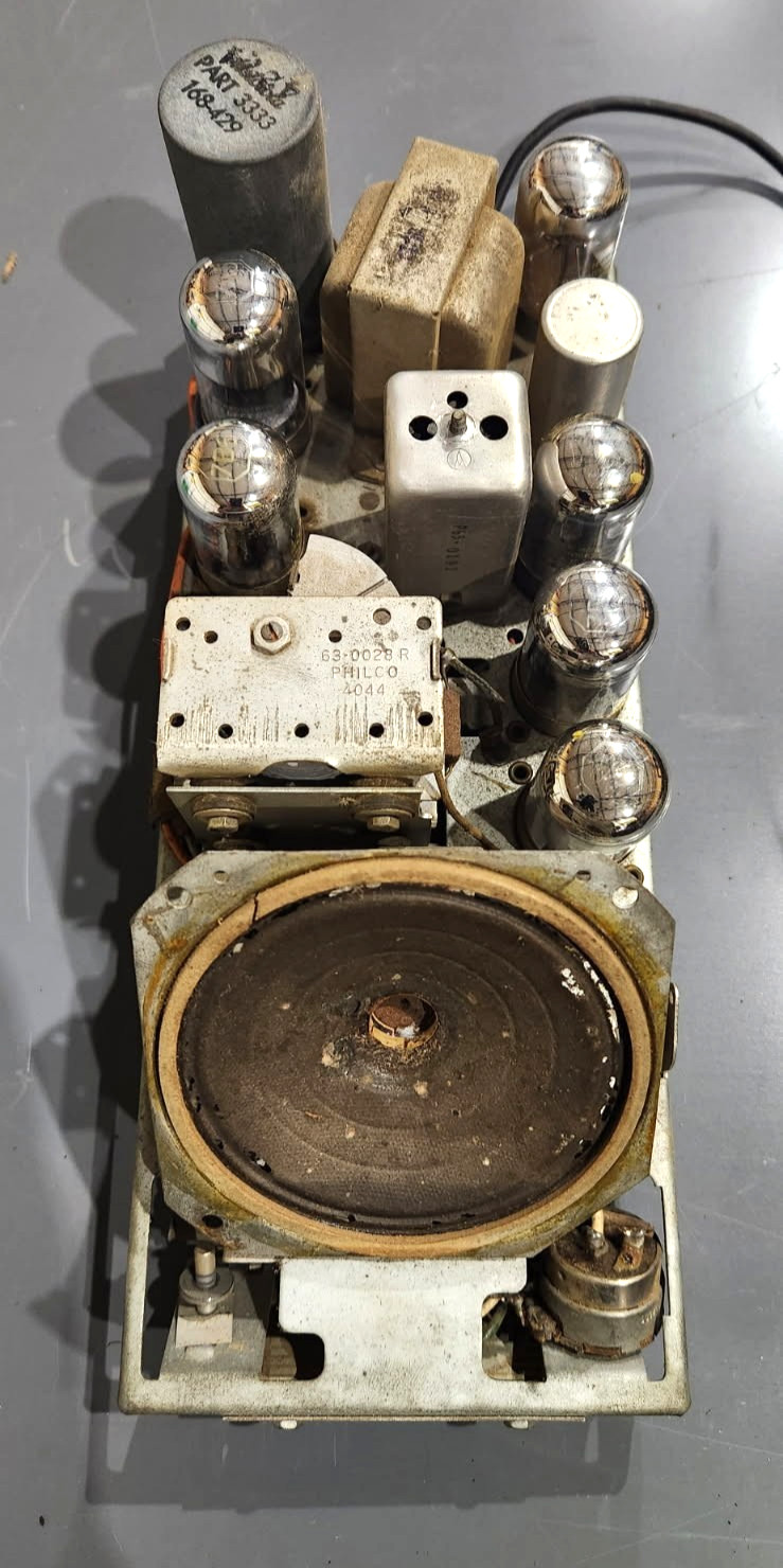 1947 47 Philco Model UN6-100 Under Dash Tube Car Radio~Tested & Powers Up!