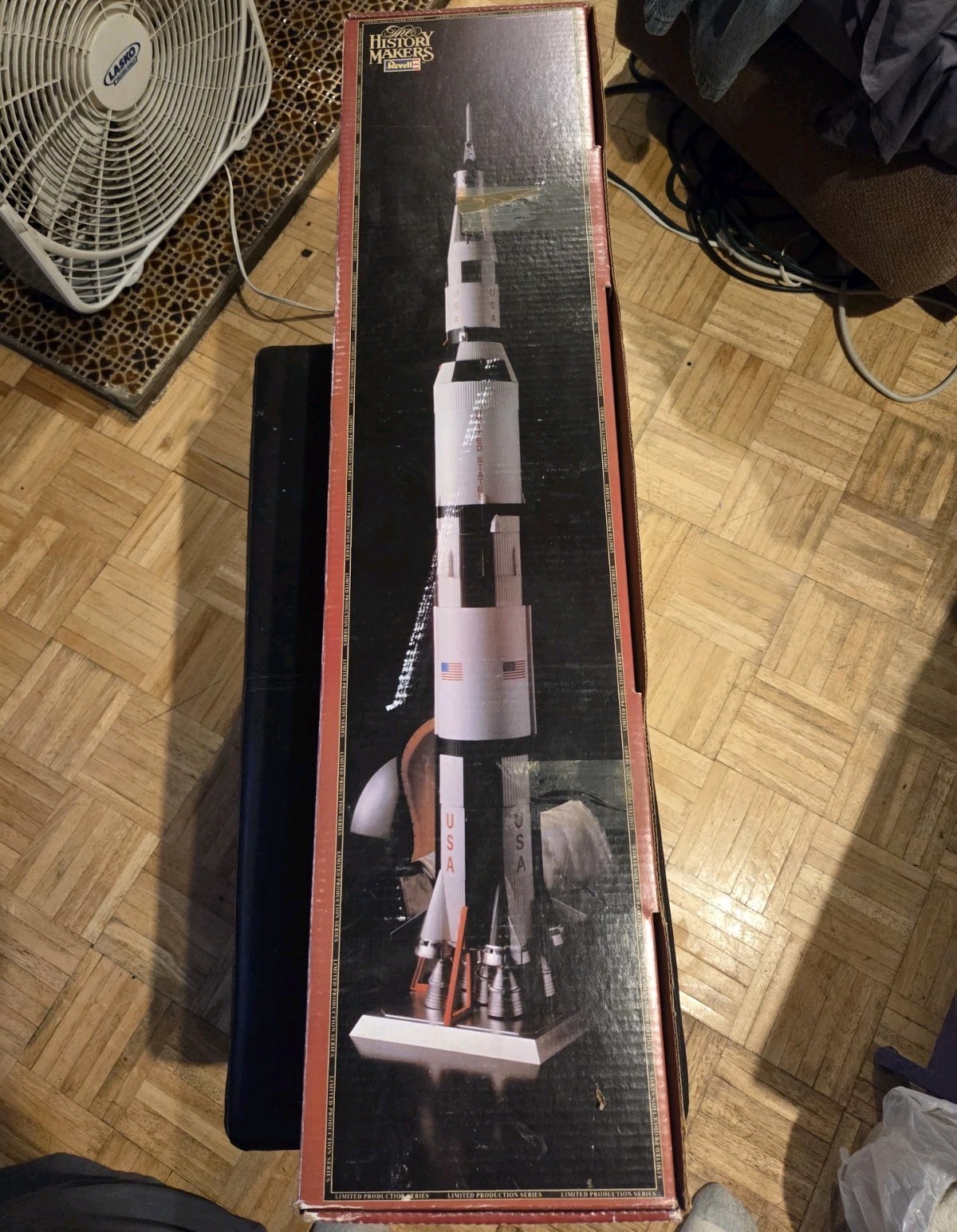 HUGE Revell History Makers Saturn V 1/96 Rocket Model Kit 36" Lim Ed 1982 NIOB