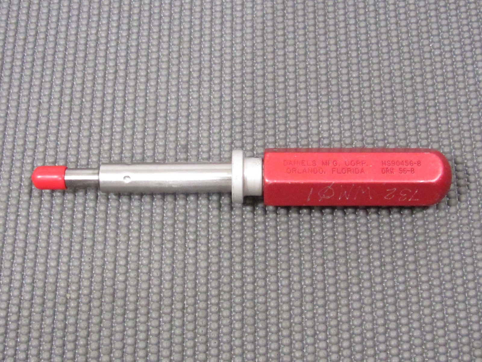 Daniels MFG MS90456-8 DRK 56-8 Removal Tool (Used)