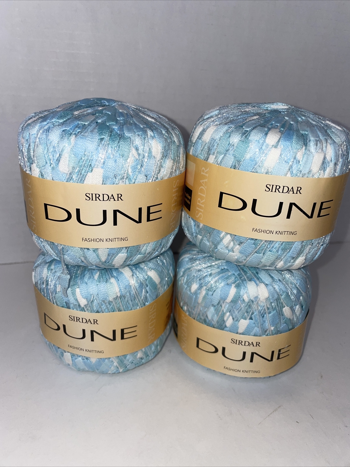 4 Skeins Sirdar Dune Light Baby Blue White Fashion Knitting Yarn 109 Yards 50g
