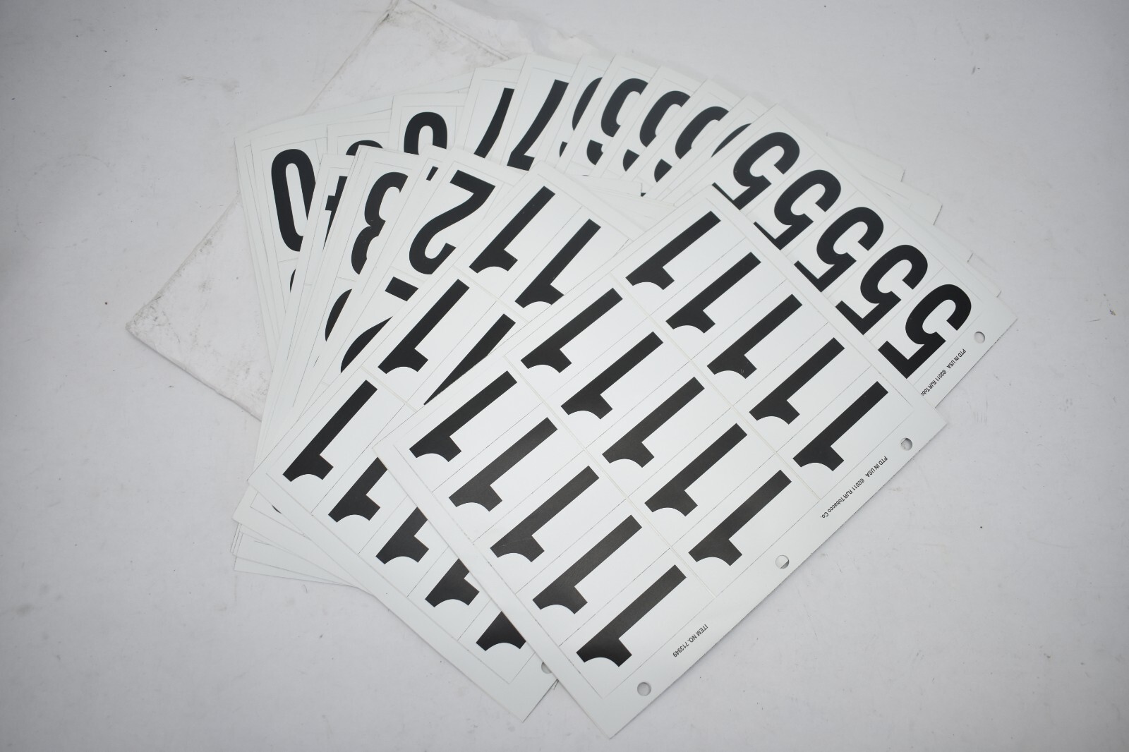 21 Sheets 3" Stickers For Tobacco Sales Numbered Black/White 722742 KIT