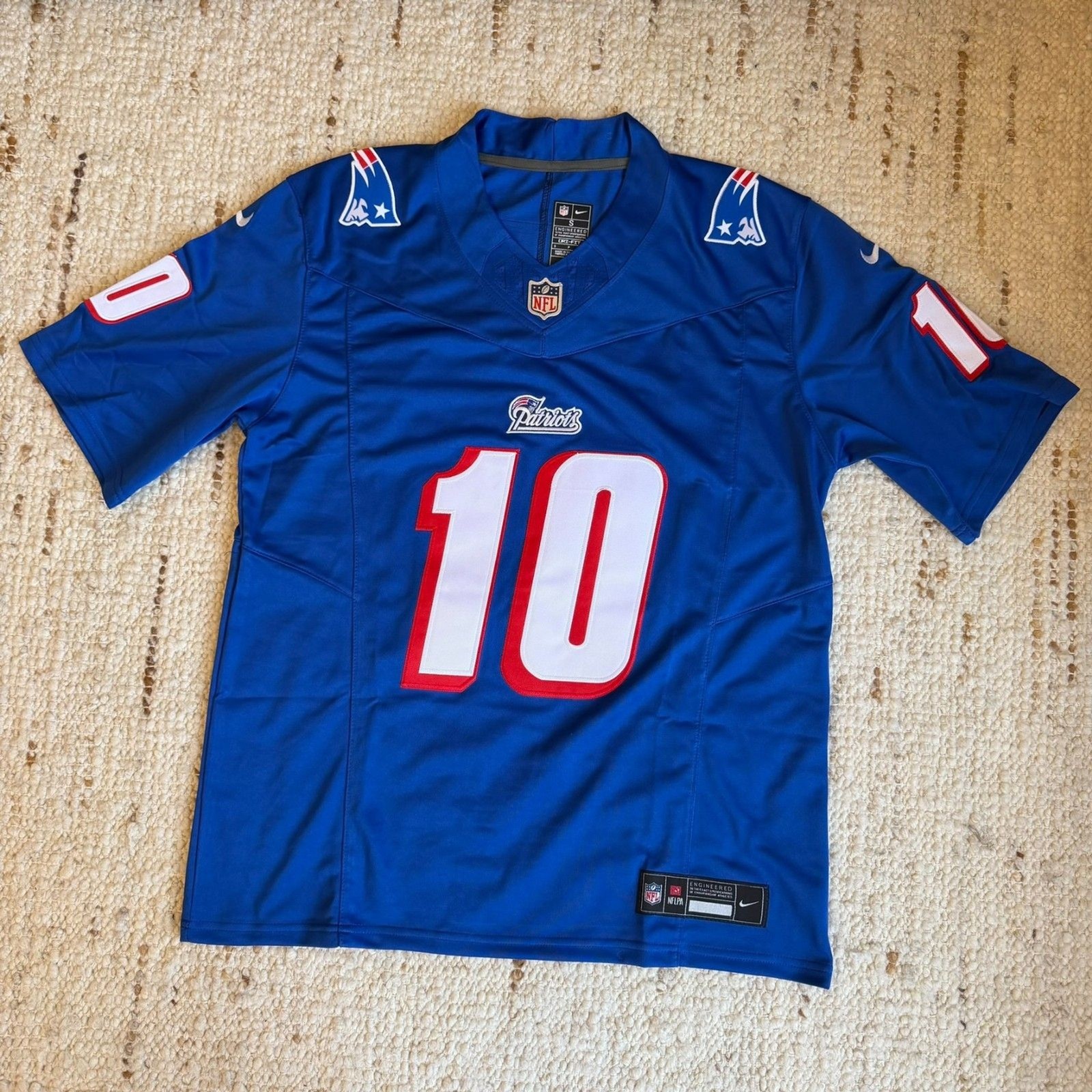 RARE DRAKE MAYE 90s THROWBACK New England Patriots Rivalries Jersey M L