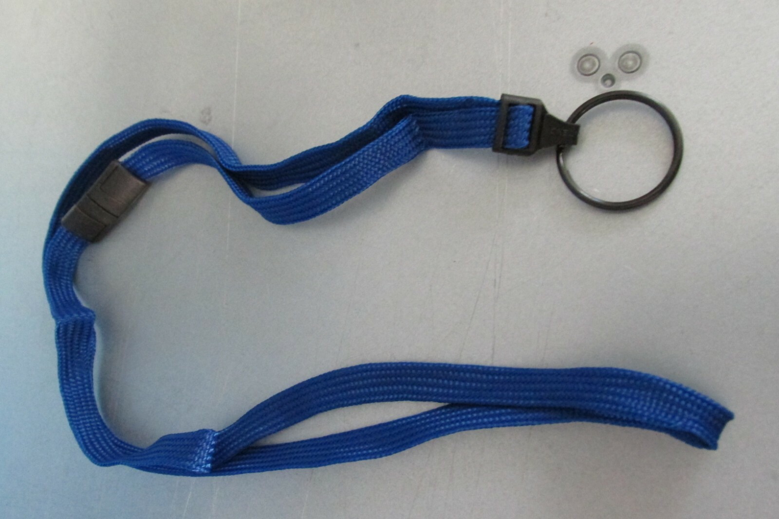 Qty. 25 BRADY BLUE 3/8'' FLAT Lanyards BREAKAWAY METAL SPLIT RING  2137-3672