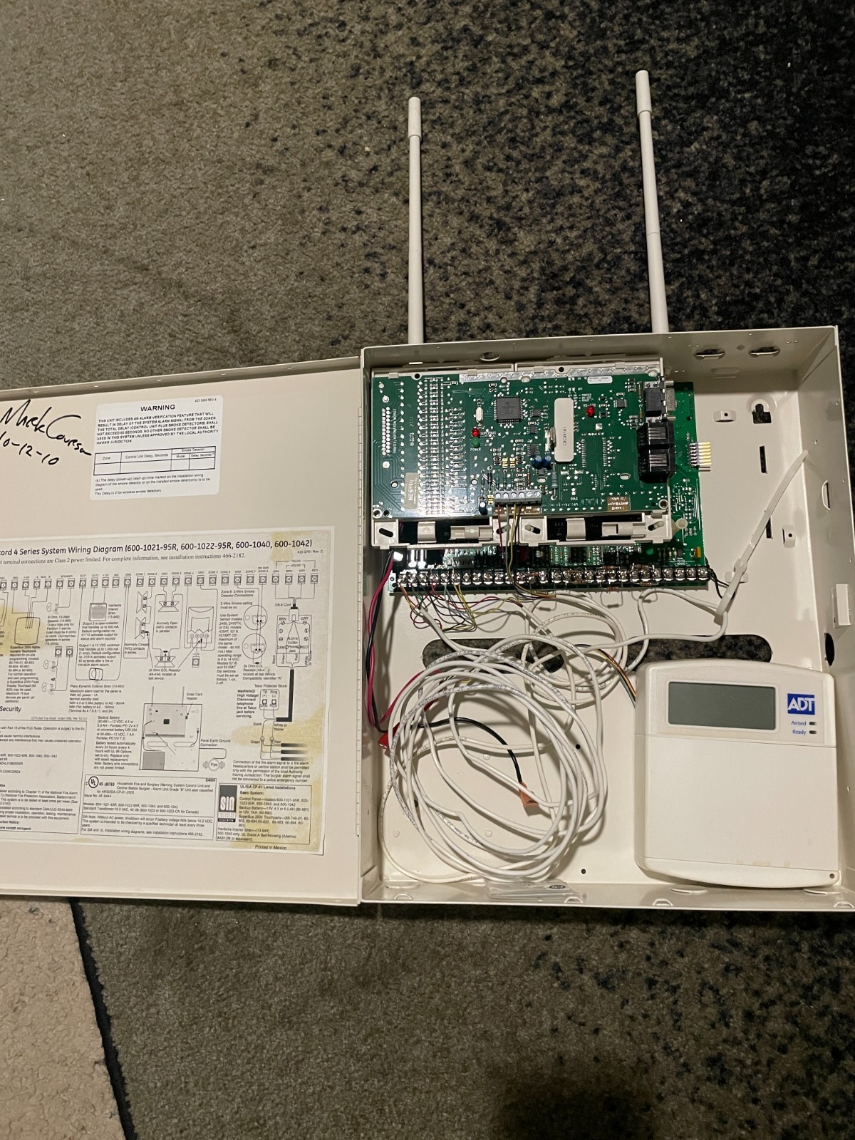 GE Interlogix Concord 4 Complete Alarm Lot w/ Keypads Sensors Superbus' Siren