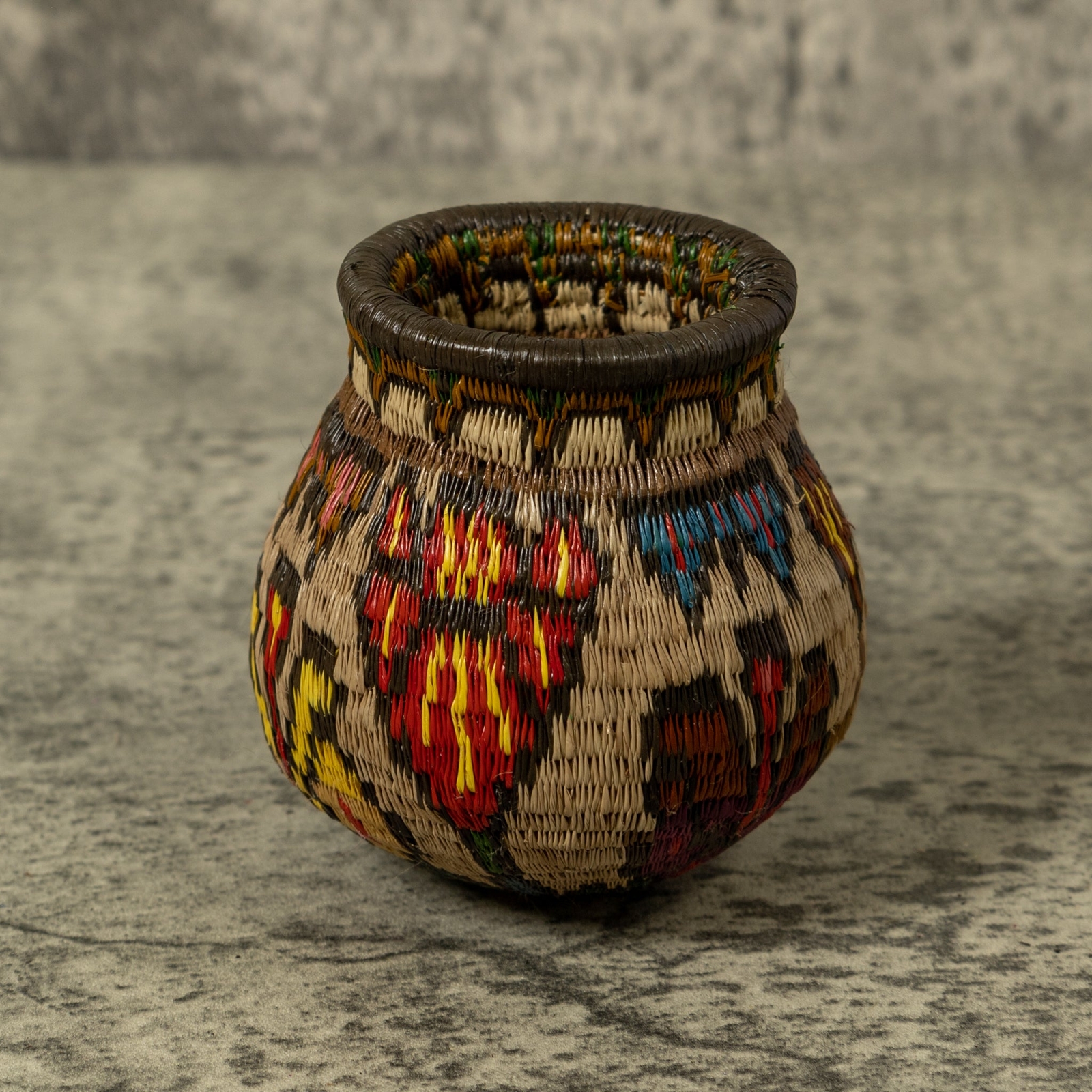 Shoeblackplant Rainforest Basket