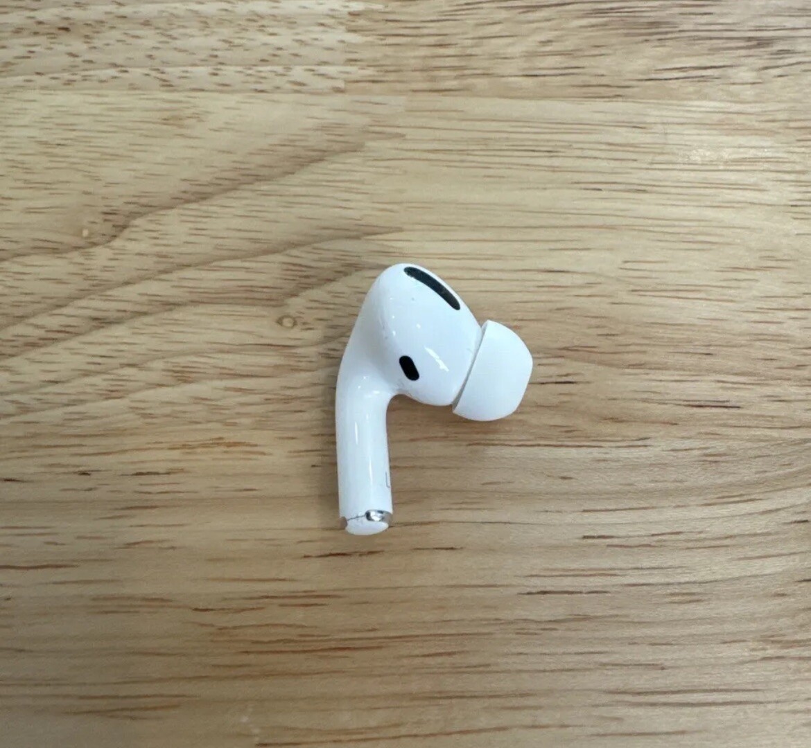 Apple AirPods A2084 Pro 1st Gen Pro Left Earbud Only Genu Tested Works