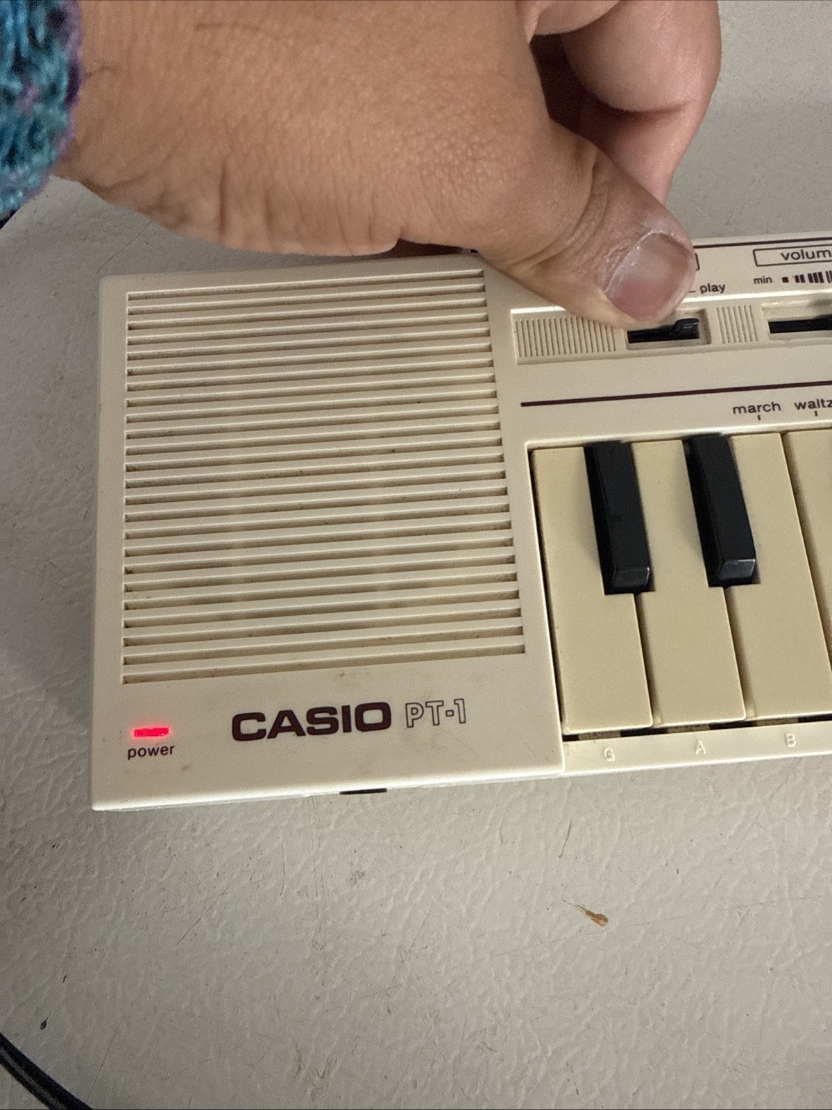 Casio PT-1 Mini Keyboard 29 Key Vintage TESTED / WORKING