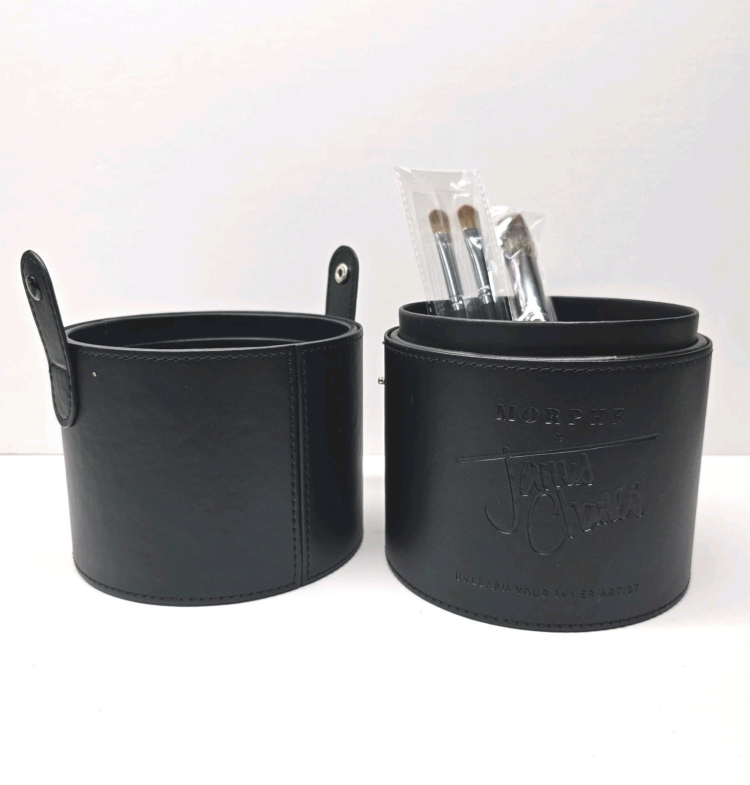Morphe X James Charles Brush Travel Tub with 3 Brushes, Travel Brush Case Tub