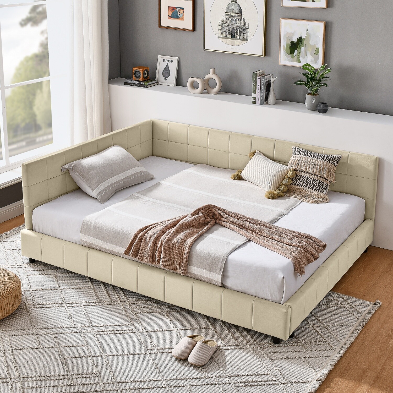 Full Size Daybed Upholstered Bed Frame Sofa Bed for Bedroom Multiple Colors
