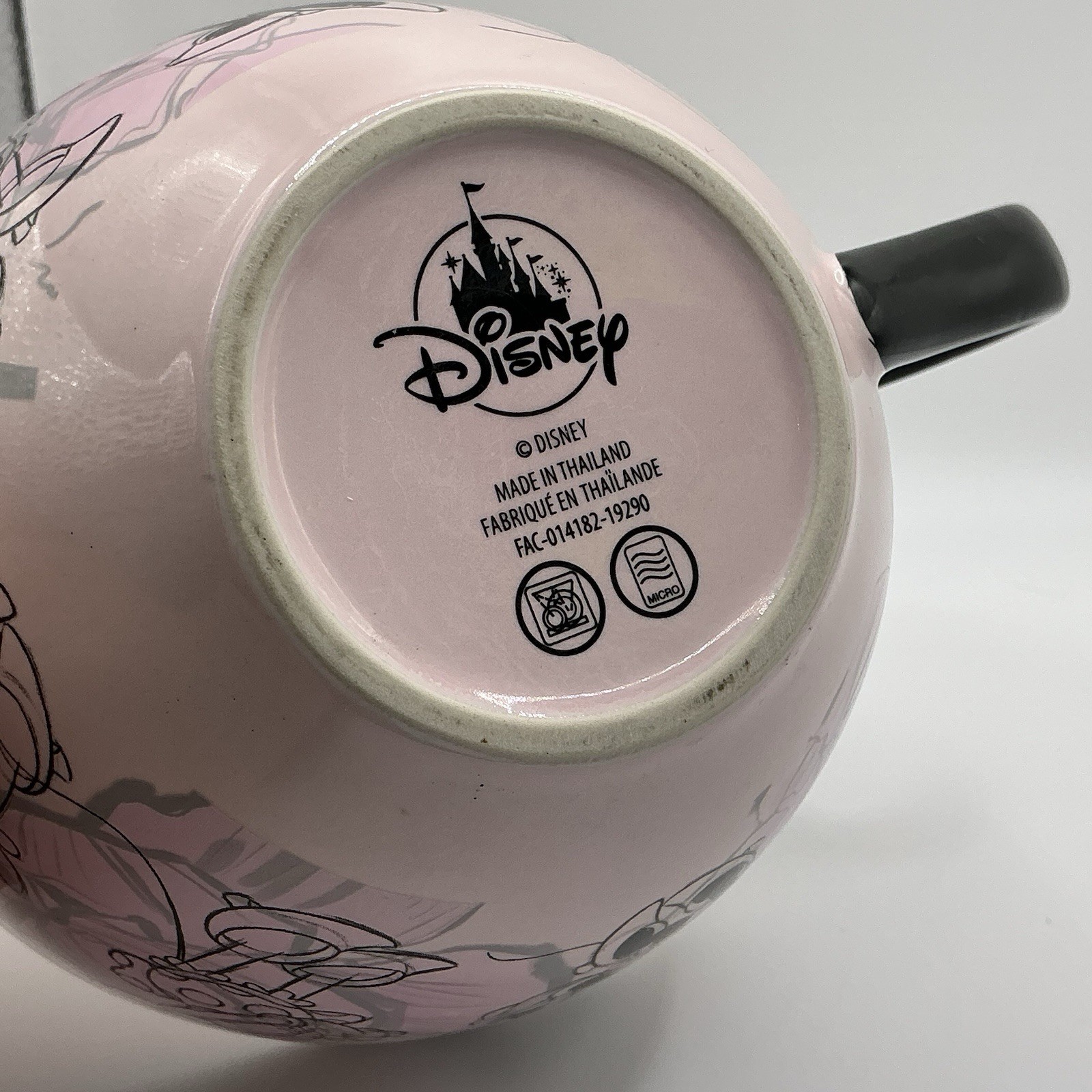 Disney Sketch Art Minnie Mouse Large Pink Coffee Mug Tea Cup Black Handle GUC