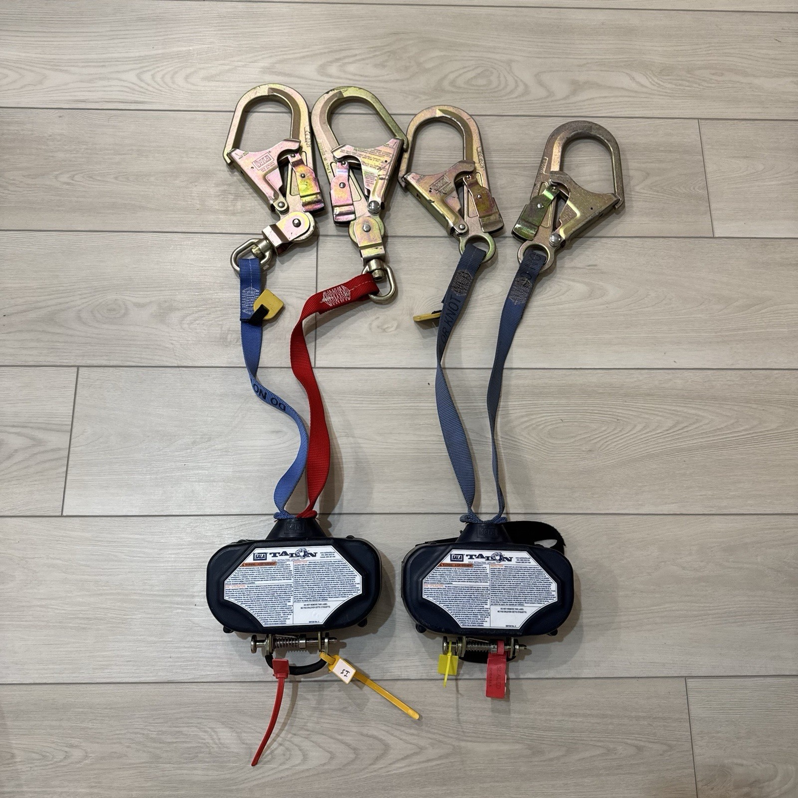 Lot Of 2 DBI-Sala 3M Talon 6' Twin-Leg Quick Connect Self Retracting Lifeline