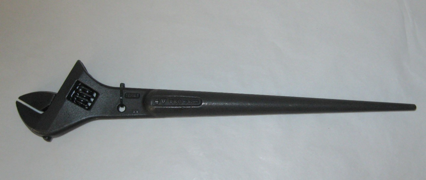 New Klein Tool 16' Adjustable Erection Spud Wrench w/Tether Hole