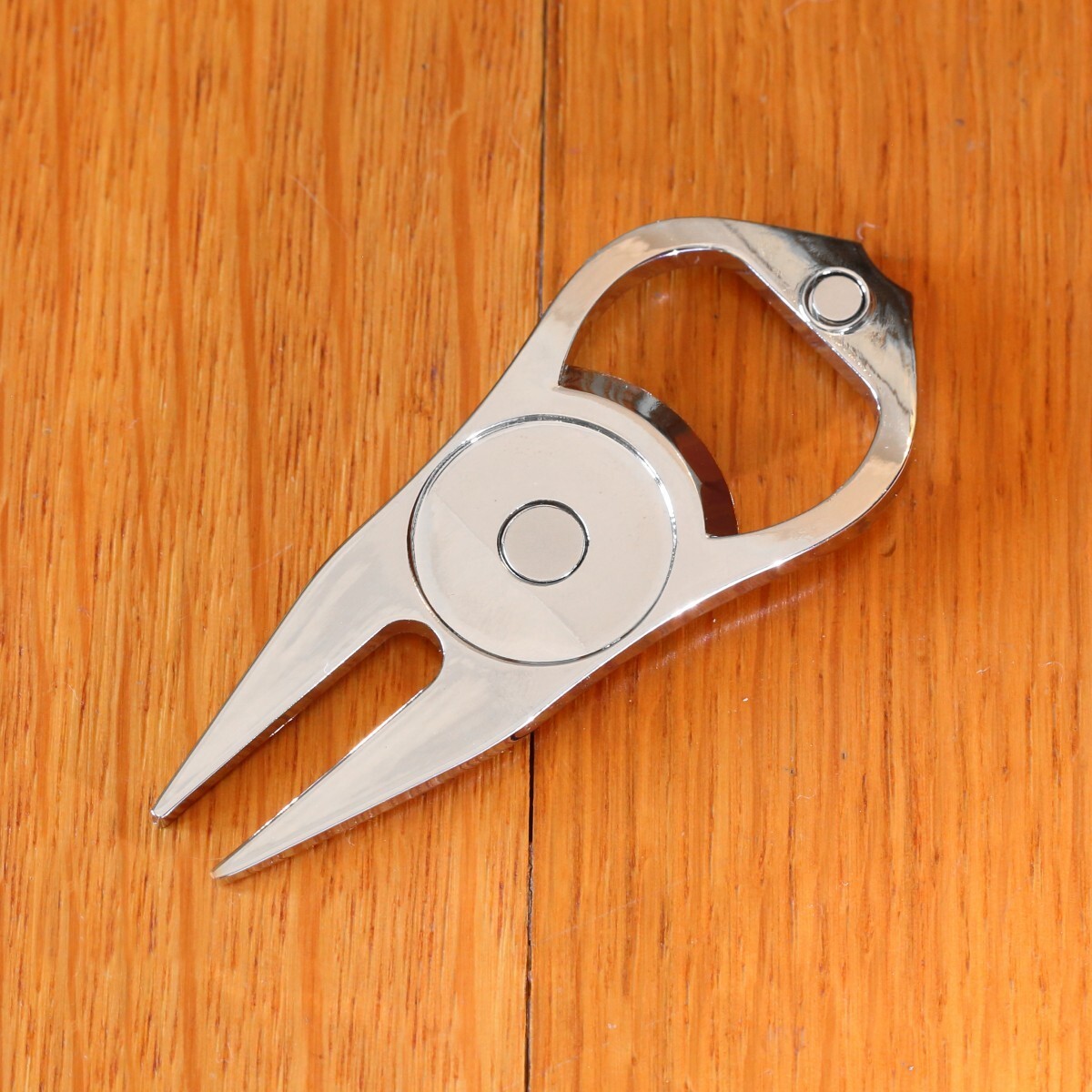 Skull Cameo Golf Ball Marker Divot Repair Tool Bottle Opener