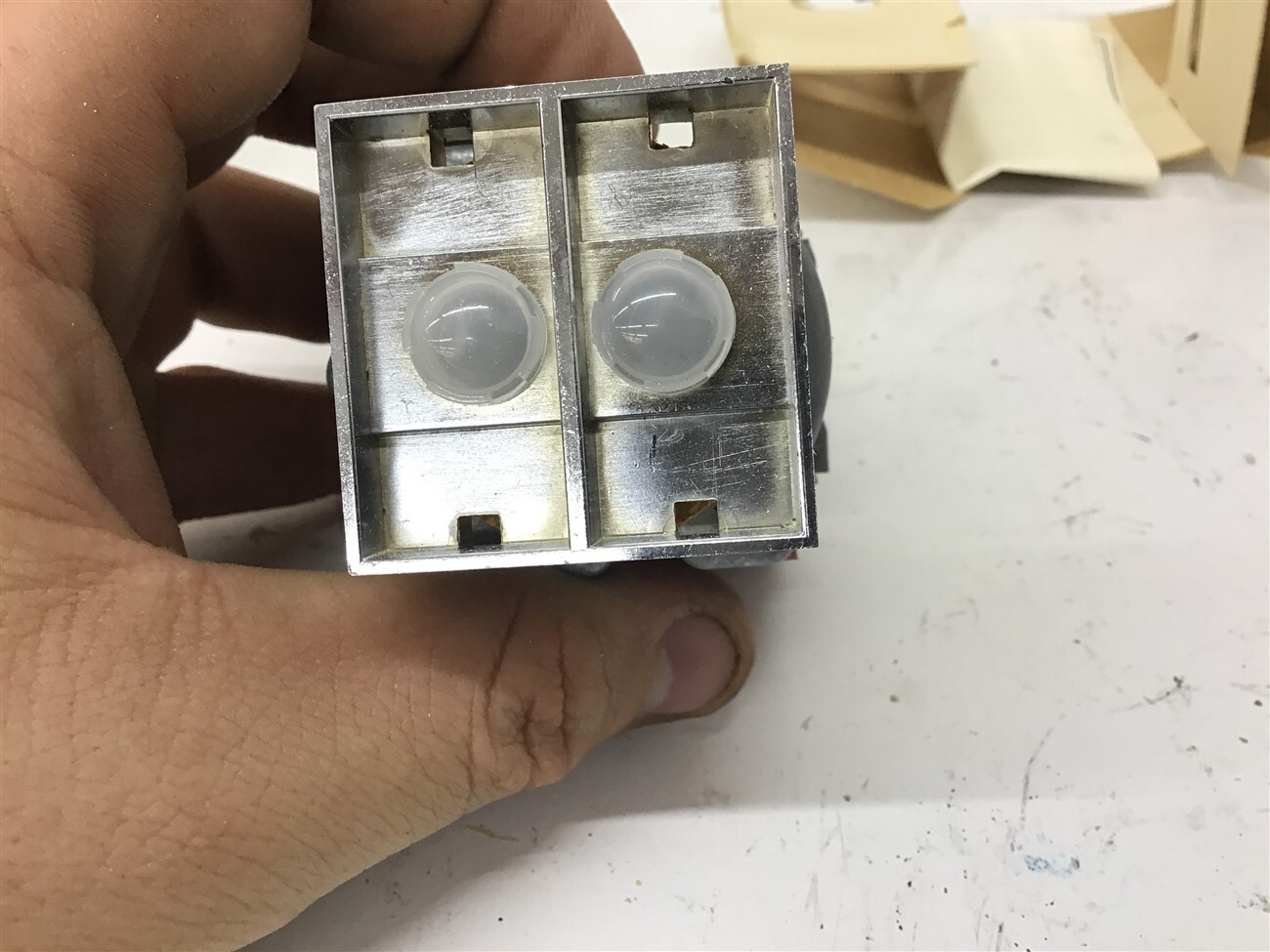 Cutler Hammer E30CA Oil Tight Push Button