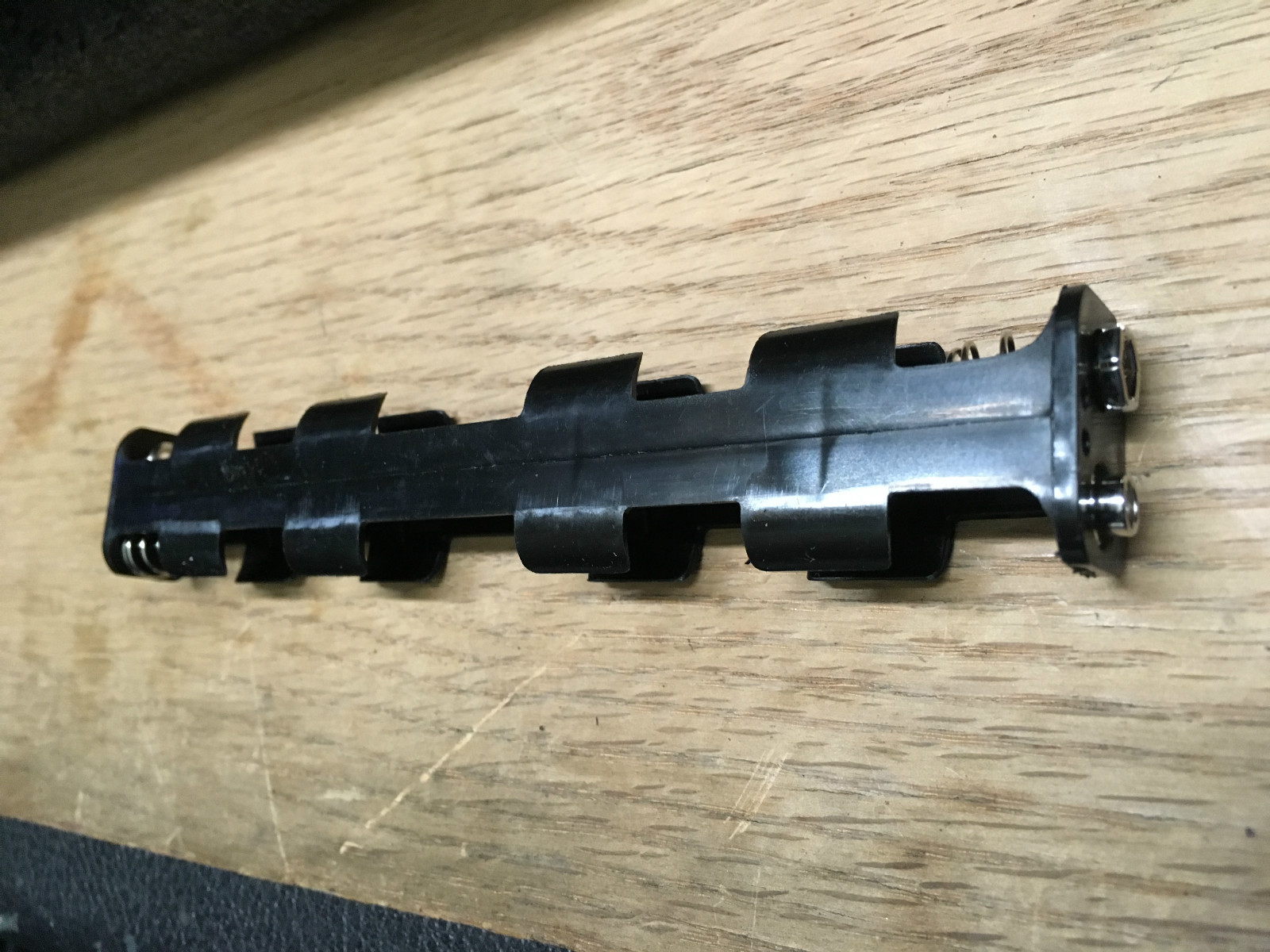 6 x AA Battery Pack / Holder for Roland AX-1 Keytar  MIDI controller  //ARMENS.