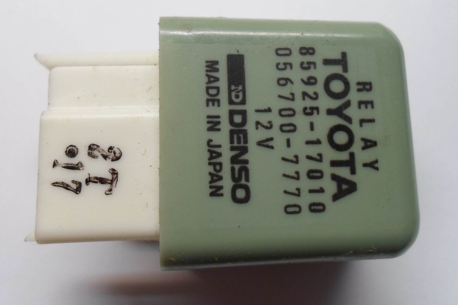 TOYOTA  RELAY 85925-17010  DENSO  TESTED 1 YEAR WARRANTY  FREE SHIPPING! T1