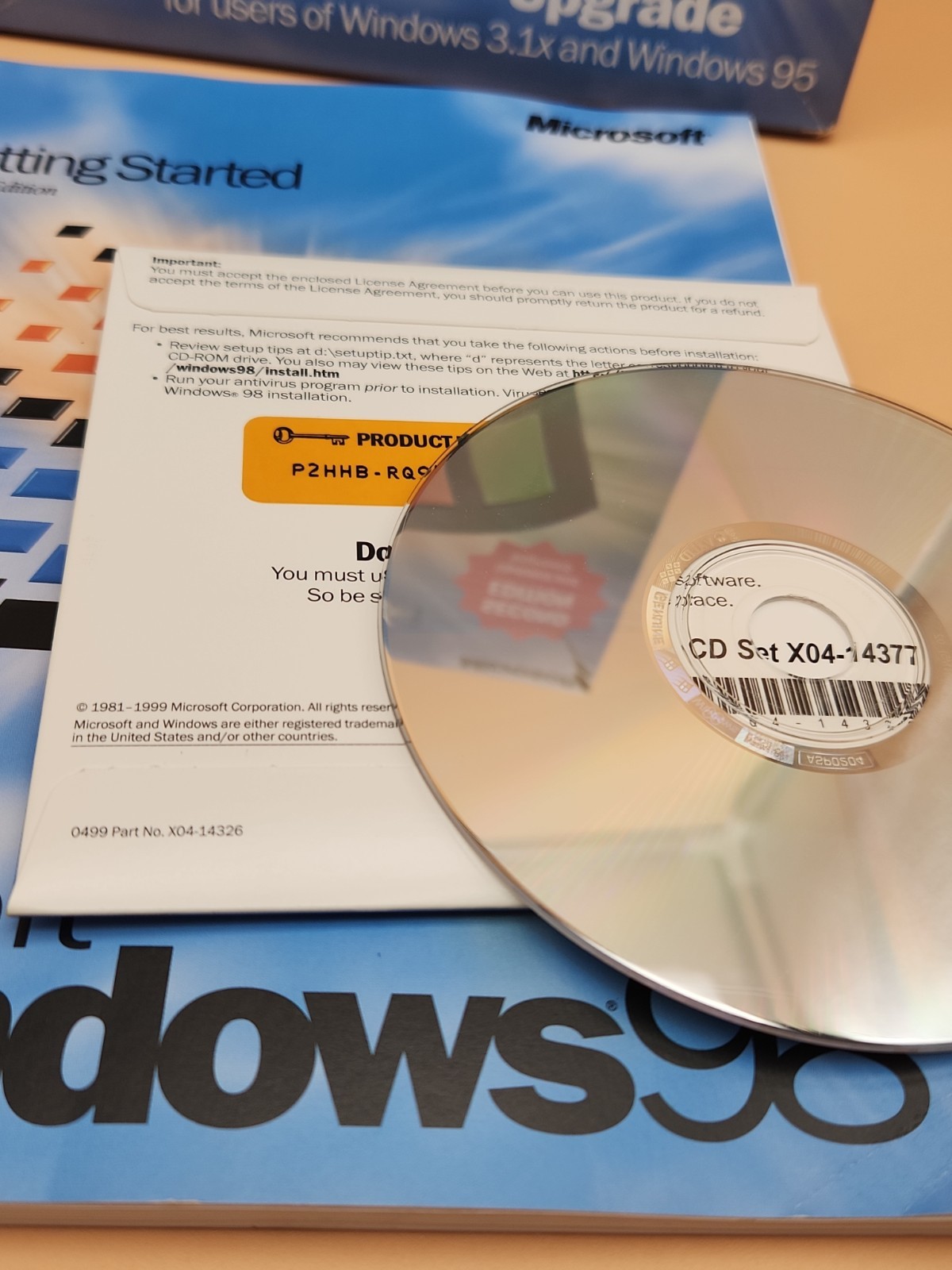 Microsoft Windows 98 Upgrade - Second Edition Installation Software - No scratch