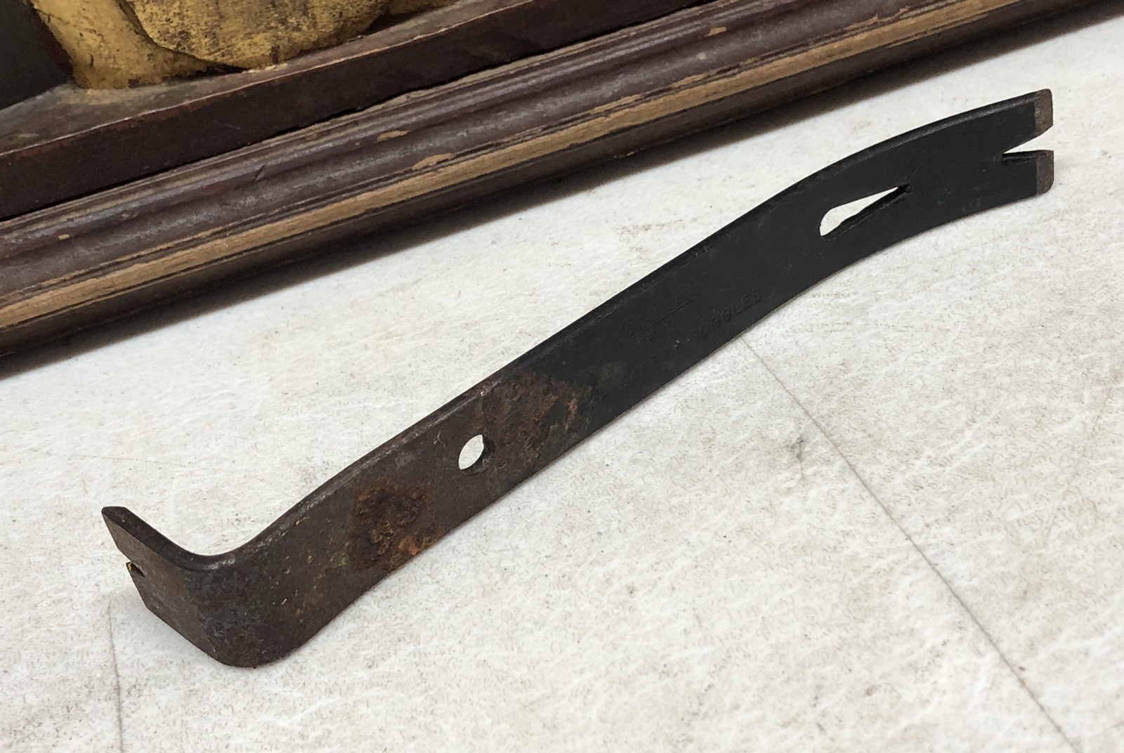 Stanley 55-045 Small Pry Bar - 7.5 inches Long