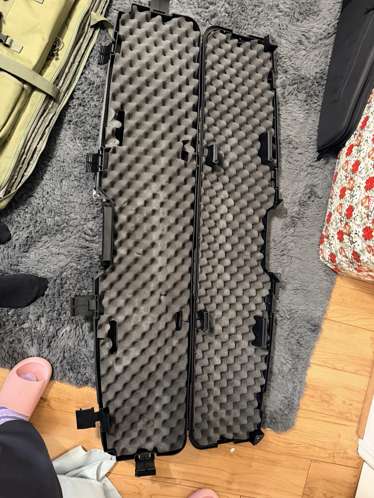 Weapons case