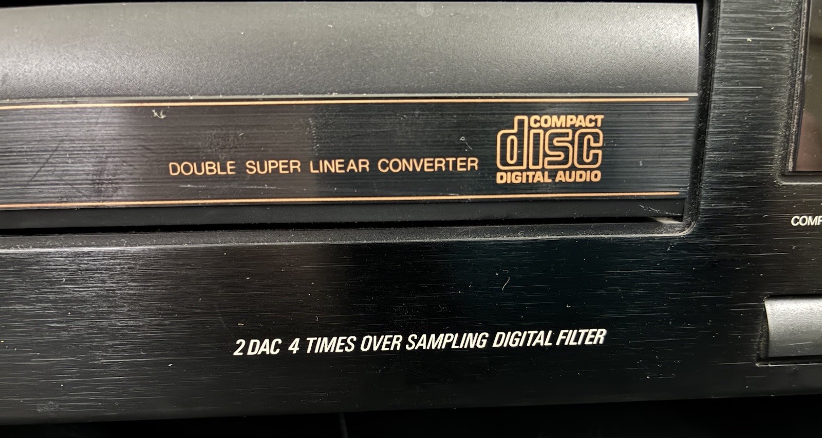 Denon DCD-520 PCM CD Player Digital Audio Untested Powers On No Remote