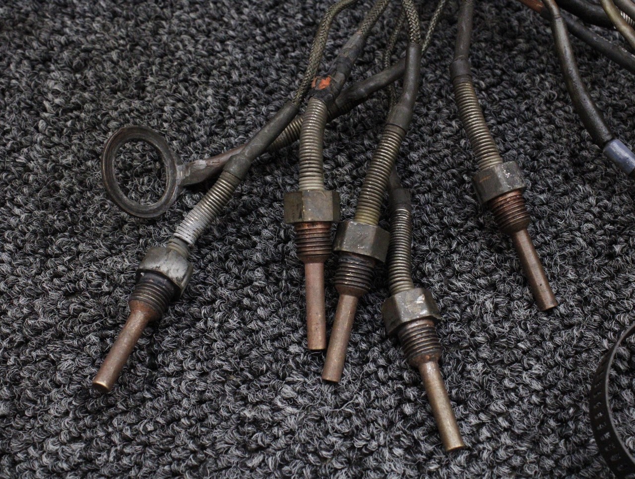 US-8A-6 Electronics International Engine Analyzer Indicator with Probes
