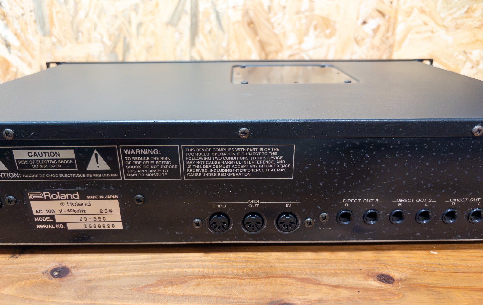 Roland JD-990 Super JD Synthesizer Module w/ Memory Card & Power Cable