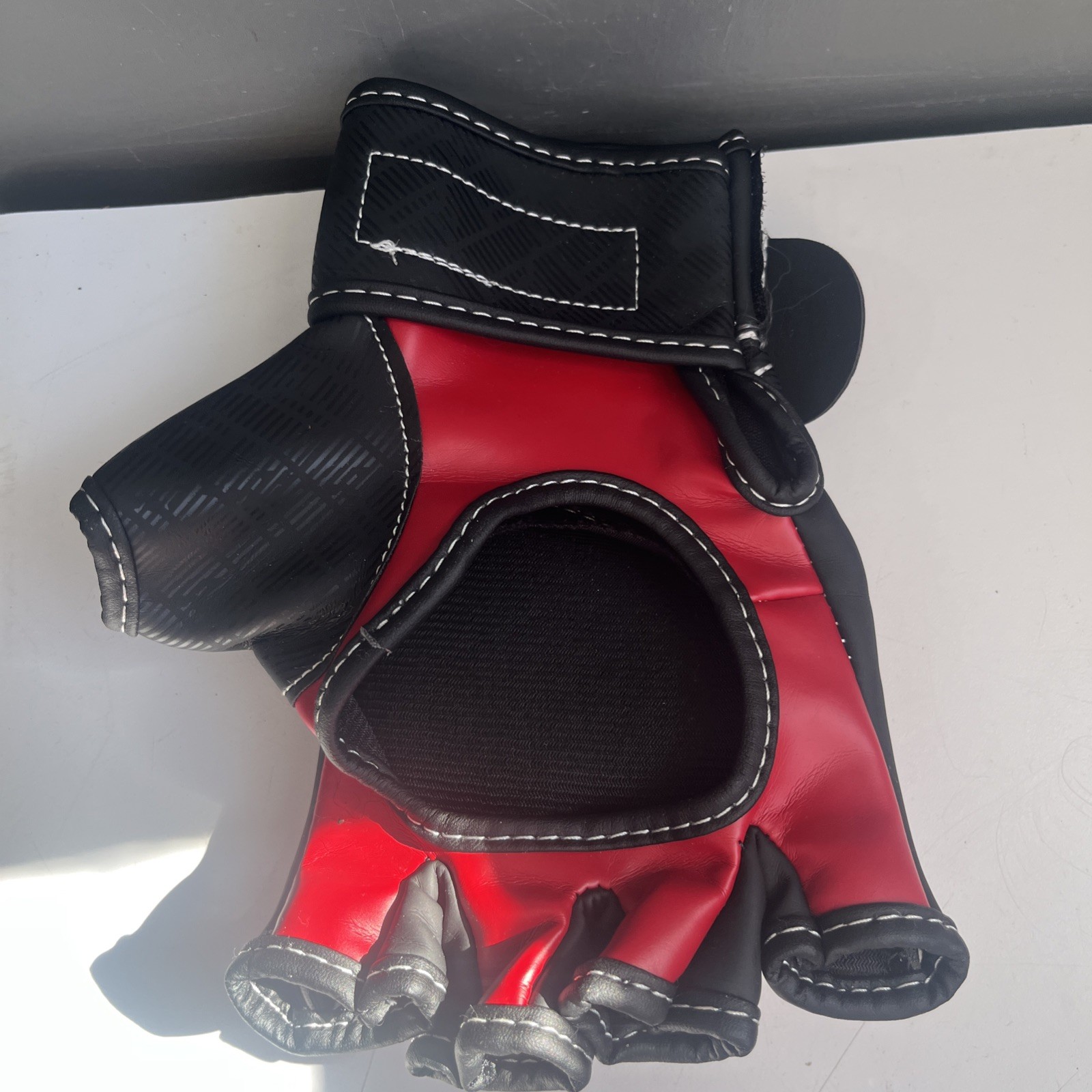 Century Brave Advanced Foam Core Red S/M Size